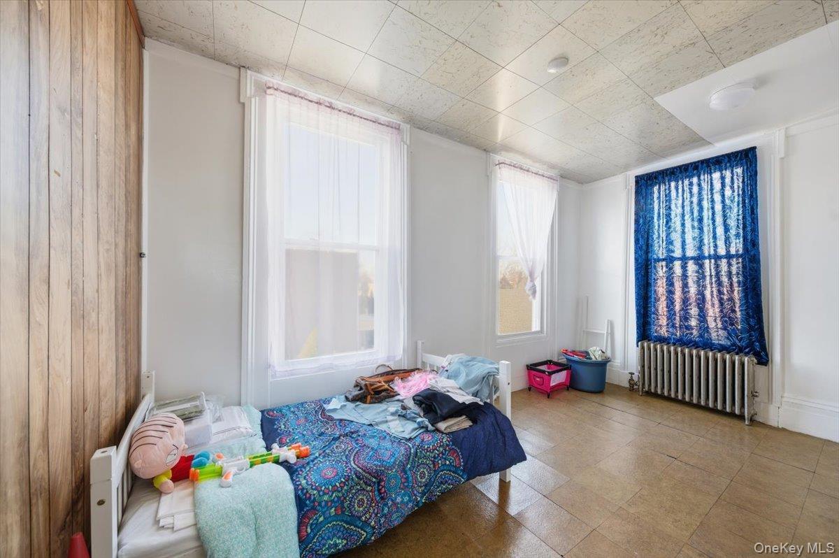 Single Family Woodhull  Bronx, NY 10469, MLS-951494-18