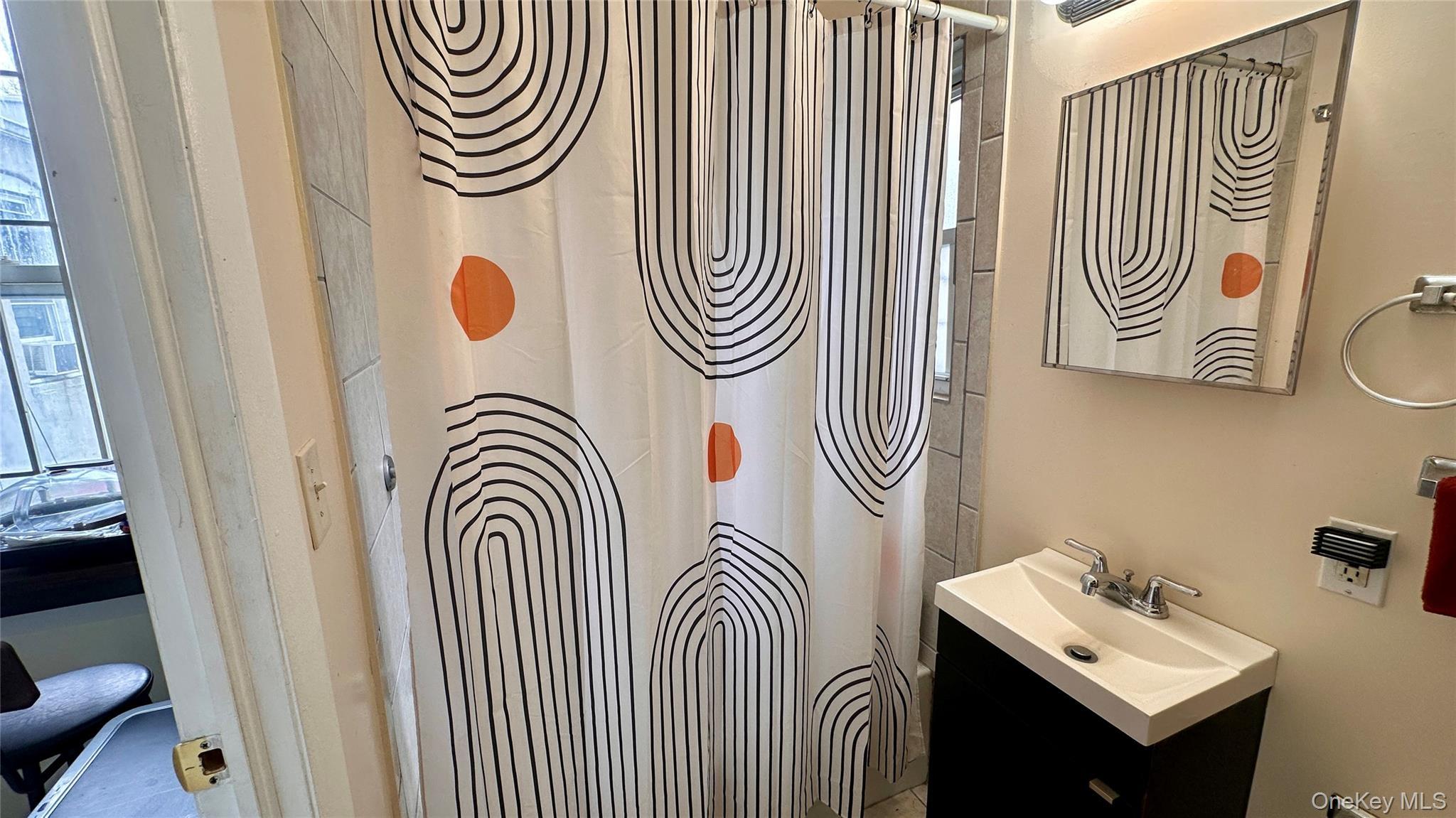 Single Family Sutphin Boulevard  Queens, NY 11435, MLS-951498-14