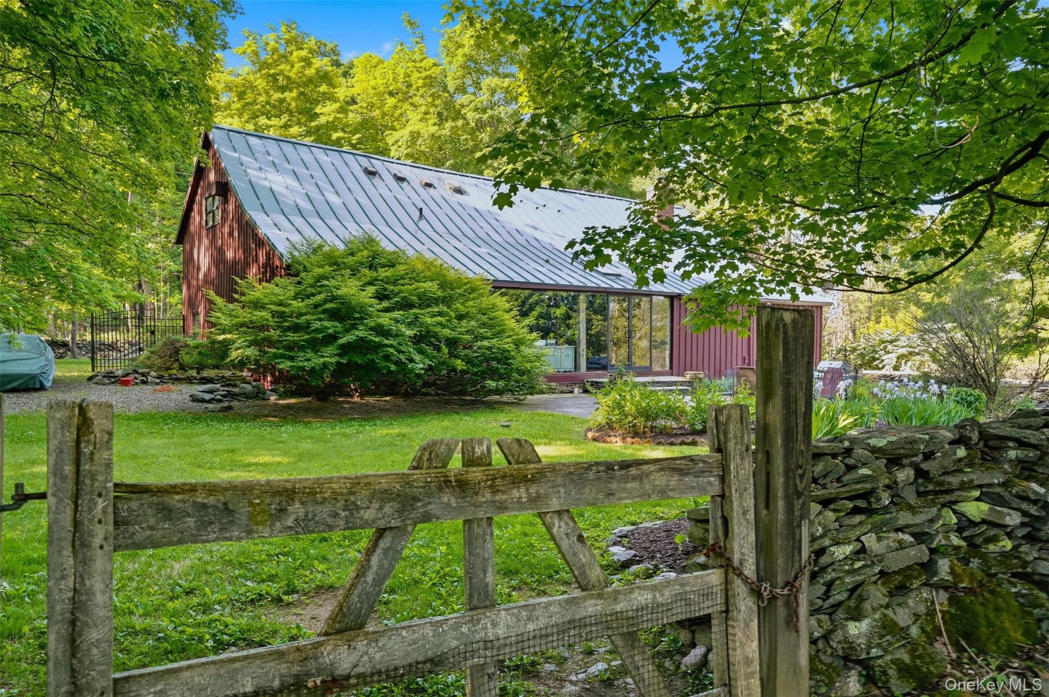 Single Family Drake Road Dutchess County, NY 12569, MLS-951502-4
