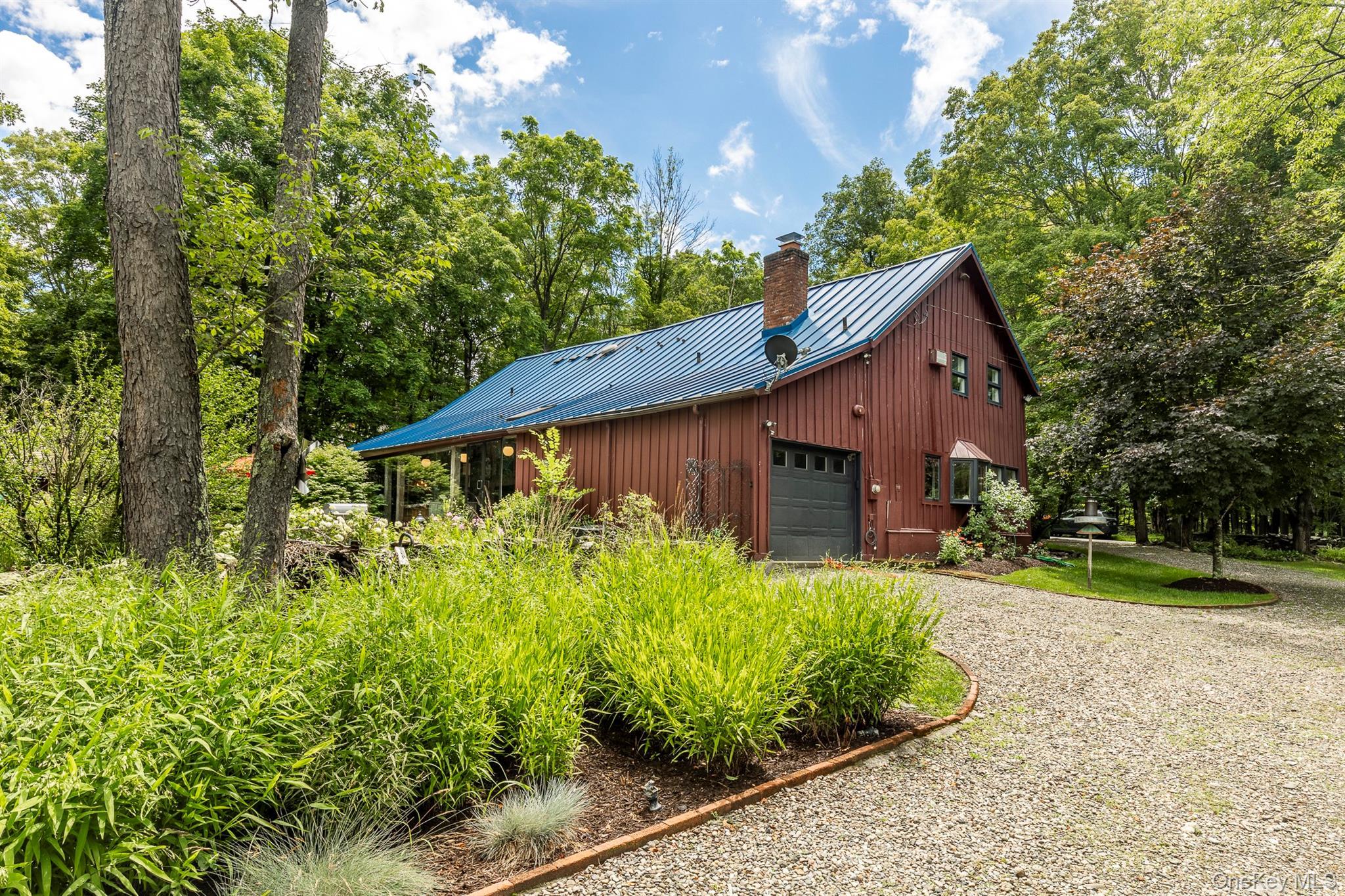 Single Family Drake Road Dutchess County, NY 12569, MLS-951502-40