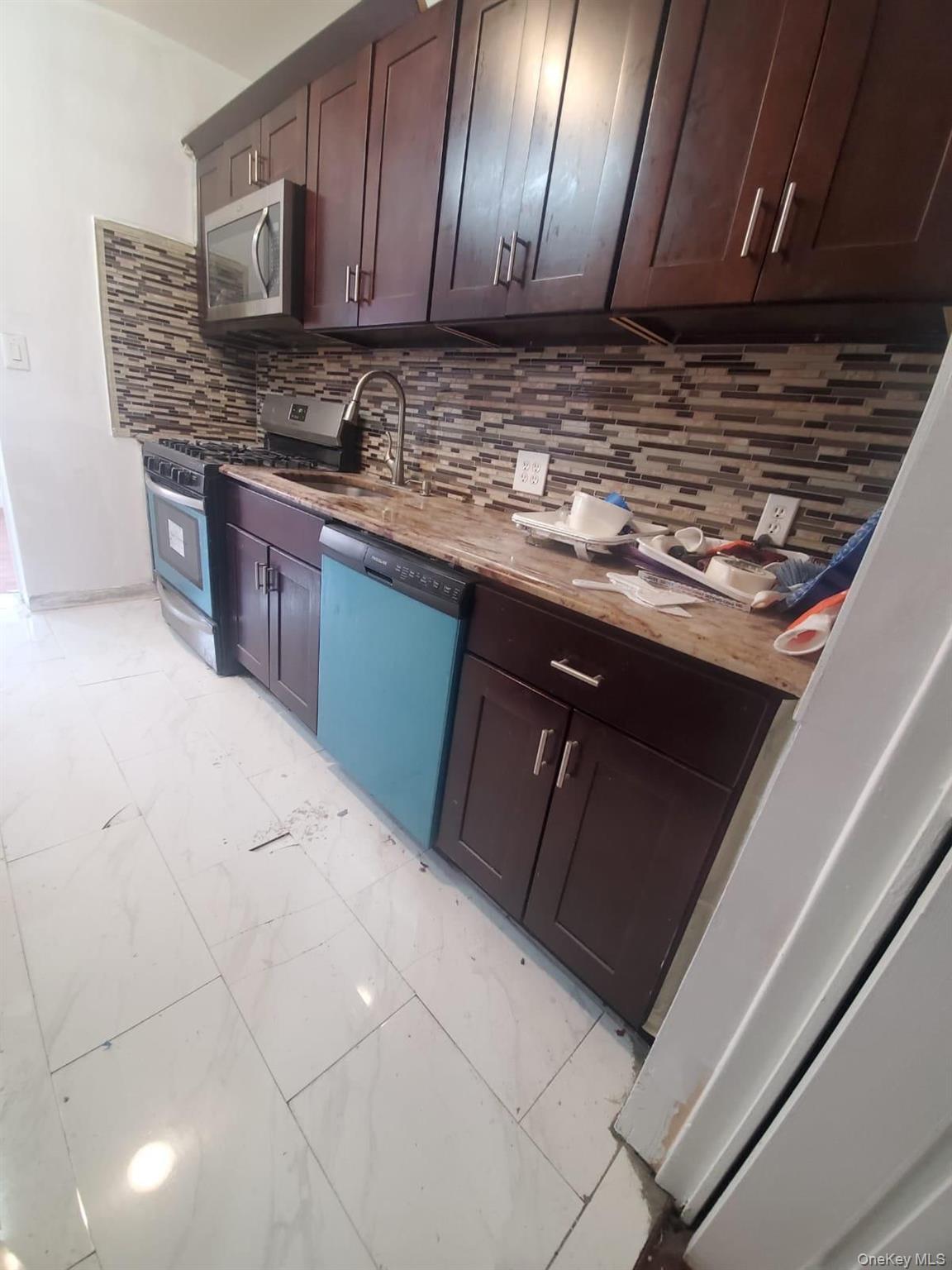 Single Family Van Wyck  Queens, NY 11435, MLS-951507-25