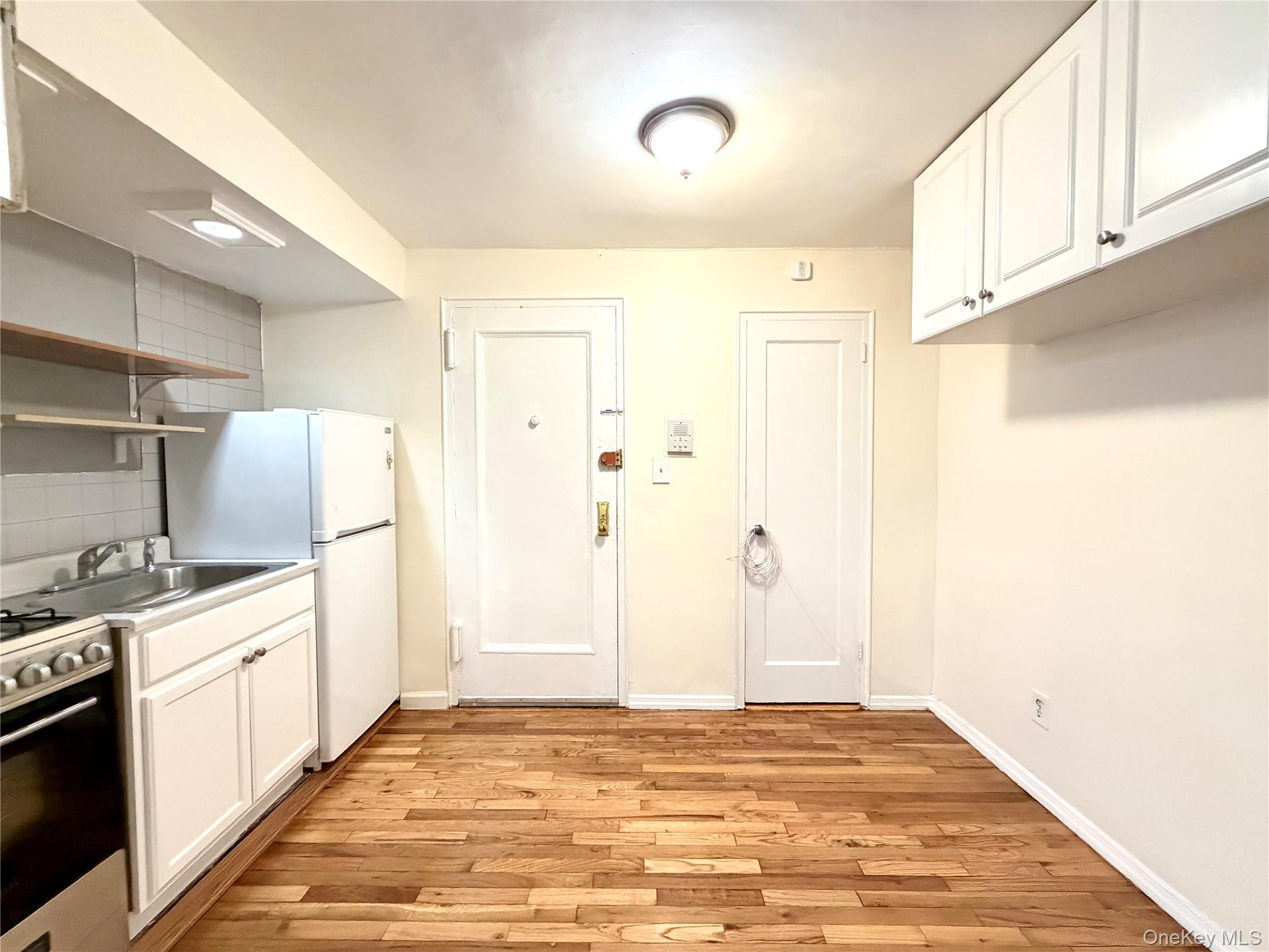 Apartment 79th Queens, NY 11370, MLS-951513-6