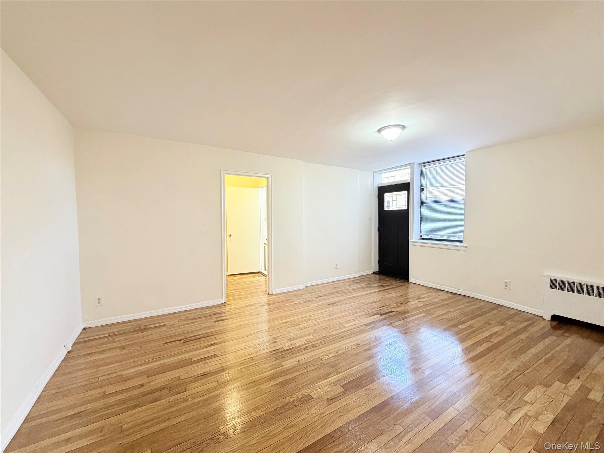 Apartment 79th Queens, NY 11370, MLS-951513-9