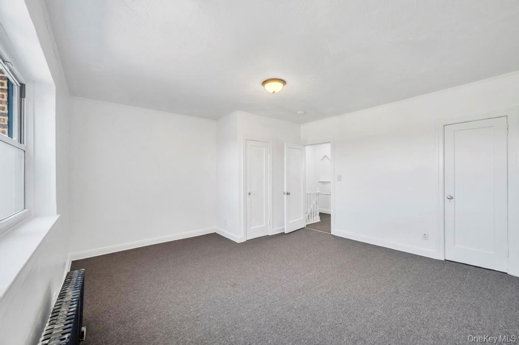 Single Family Kings  Brooklyn, NY 11234, MLS-951520-24