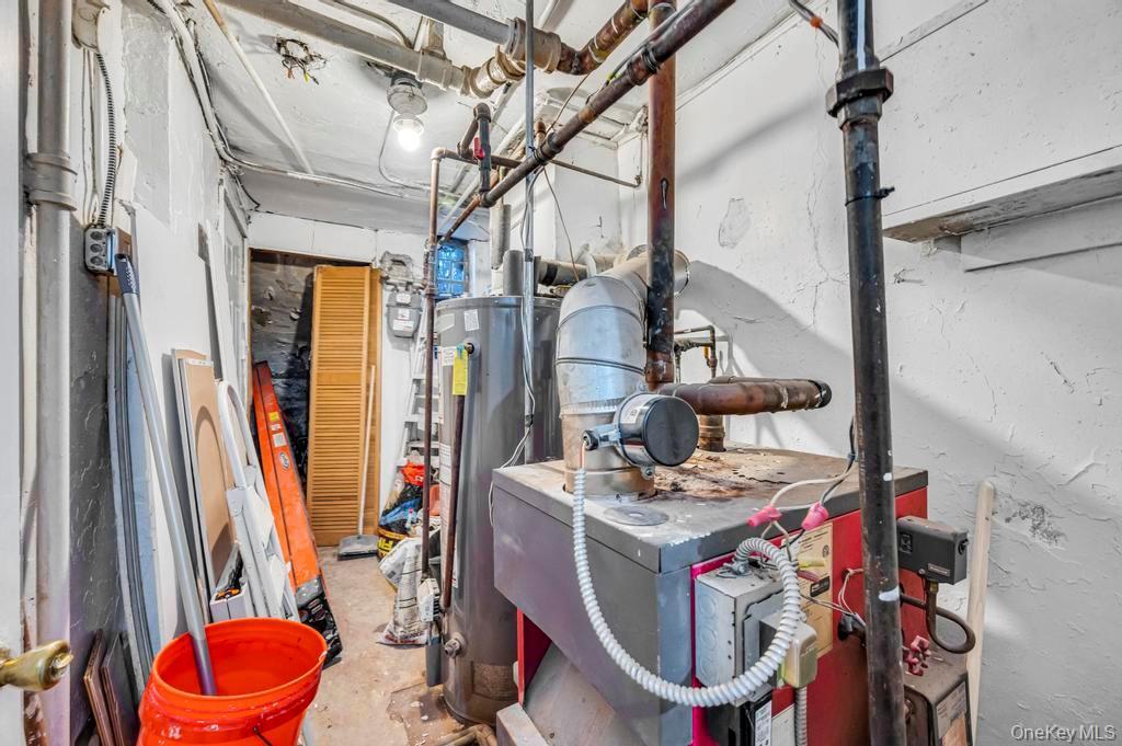 Single Family Kings  Brooklyn, NY 11234, MLS-951520-36