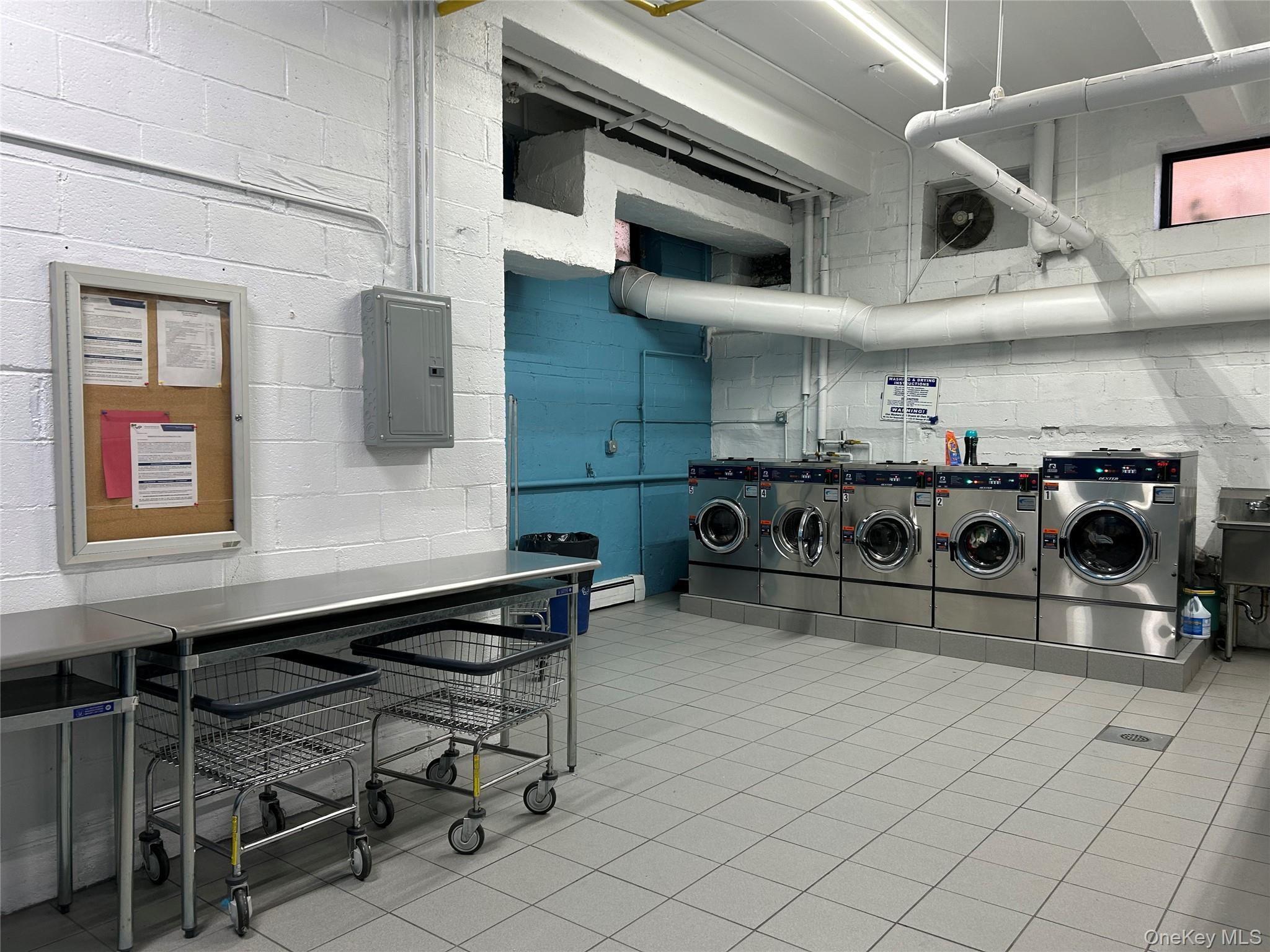 Coop 60 Ave  Queens, NY 11368, MLS-951554-17