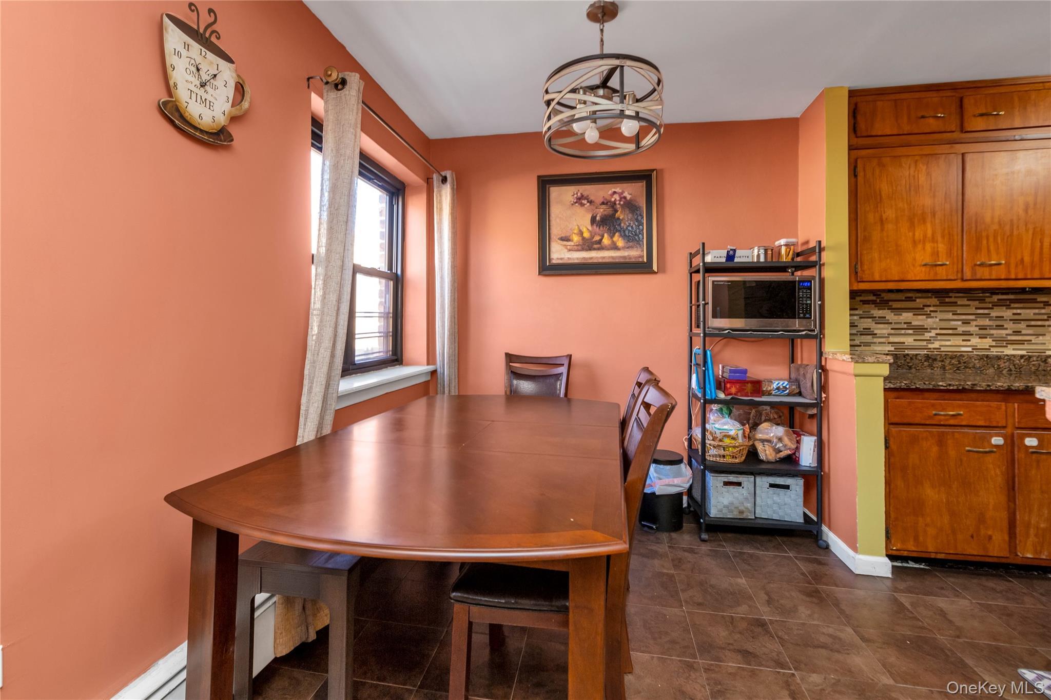 Coop 60 Ave  Queens, NY 11368, MLS-951554-8