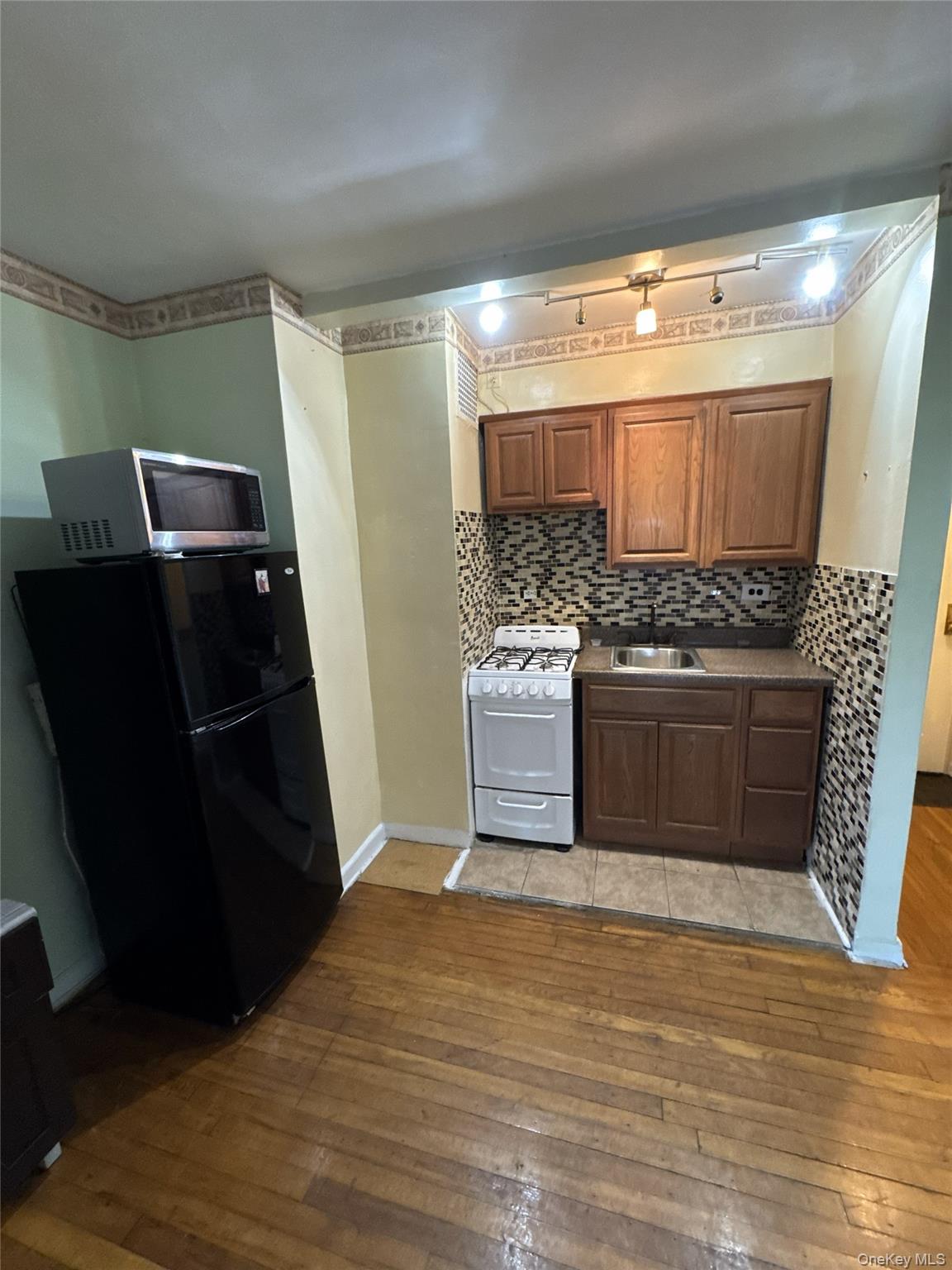 Coop Kings  Brooklyn, NY 11229, MLS-951578-5