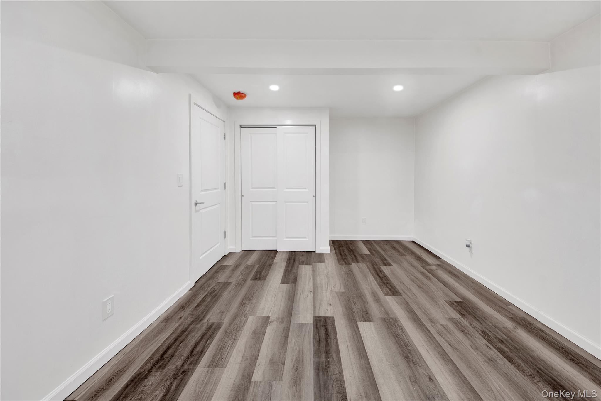 Single Family Pierpont Orange County, NY 12550, MLS-951602-16