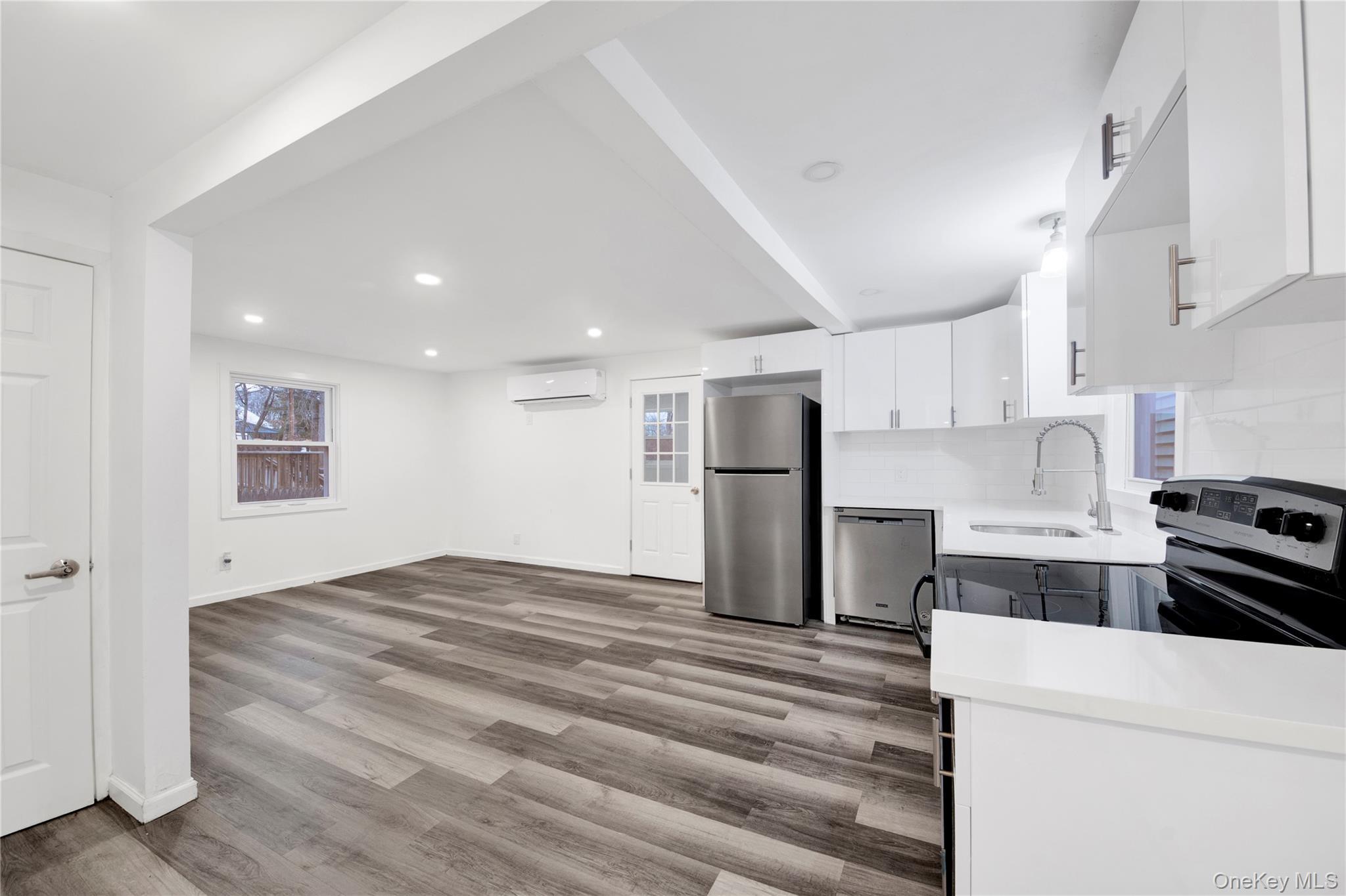 Single Family Pierpont Orange County, NY 12550, MLS-951602-4