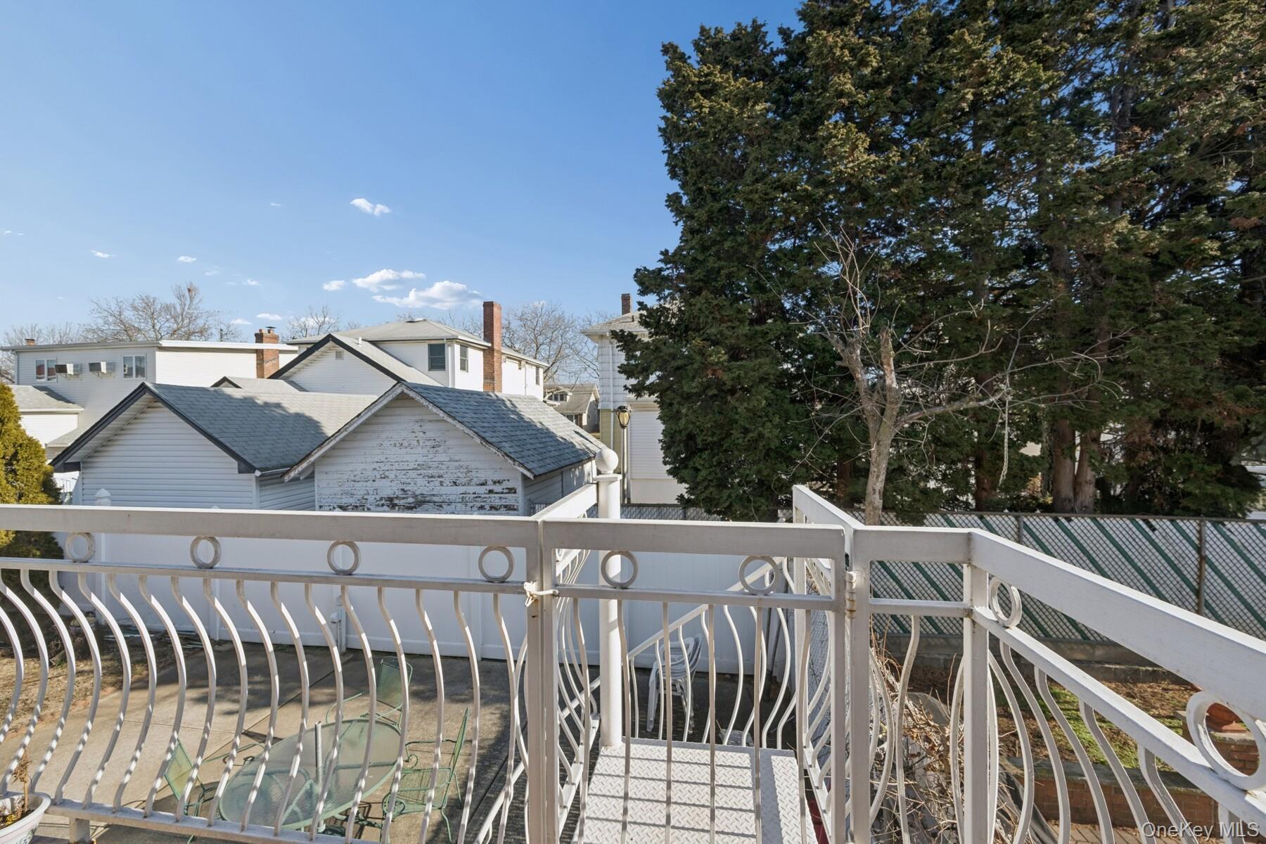 Single Family 99th Queens, NY 11414, MLS-951630-10