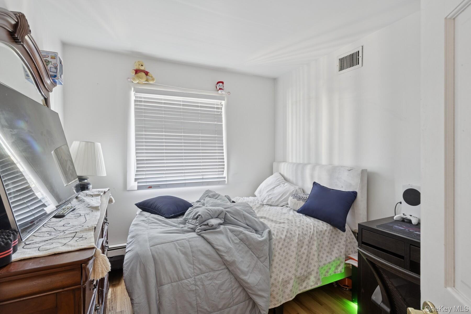 Single Family 99th Queens, NY 11414, MLS-951630-13