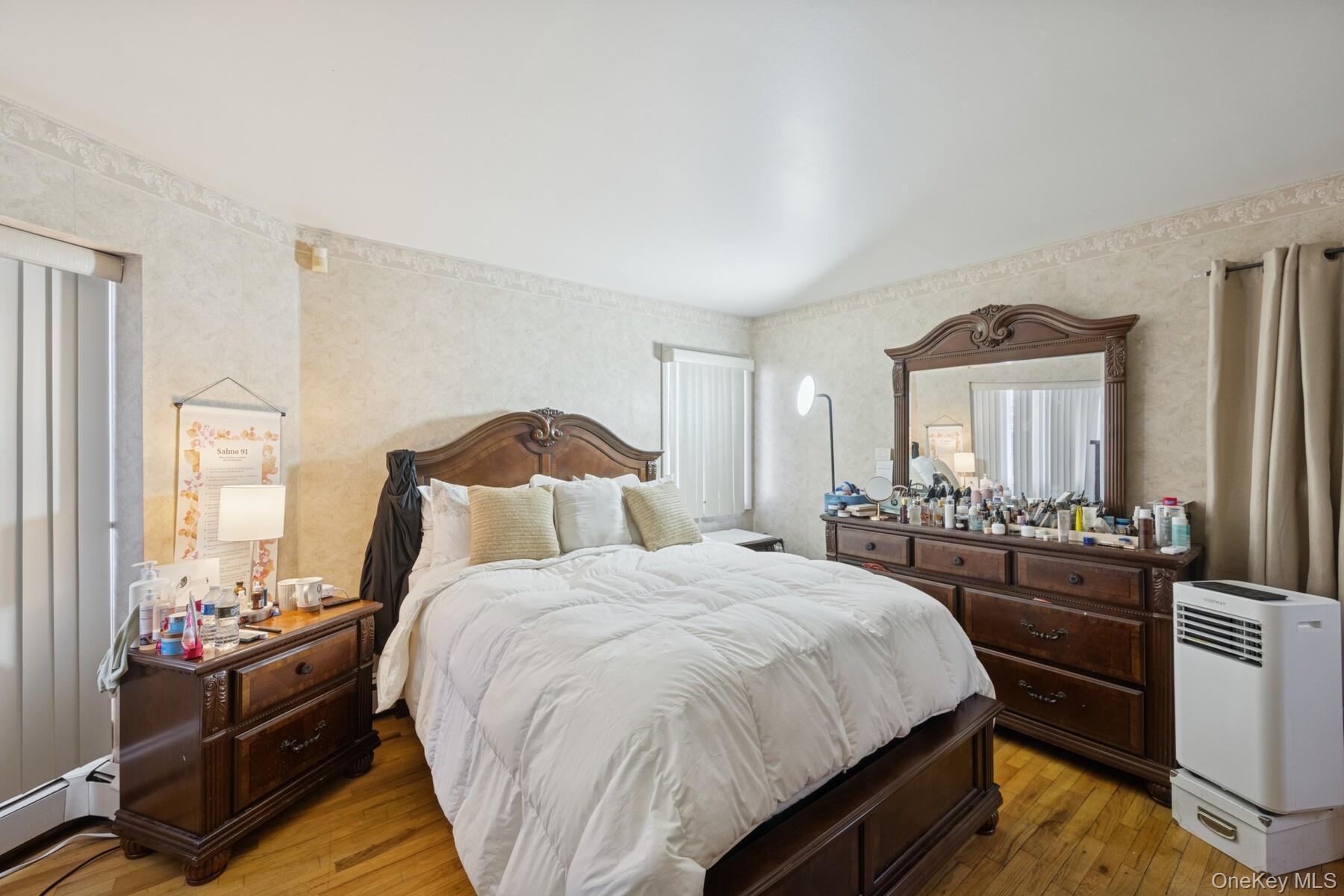 Single Family 99th Queens, NY 11414, MLS-951630-17