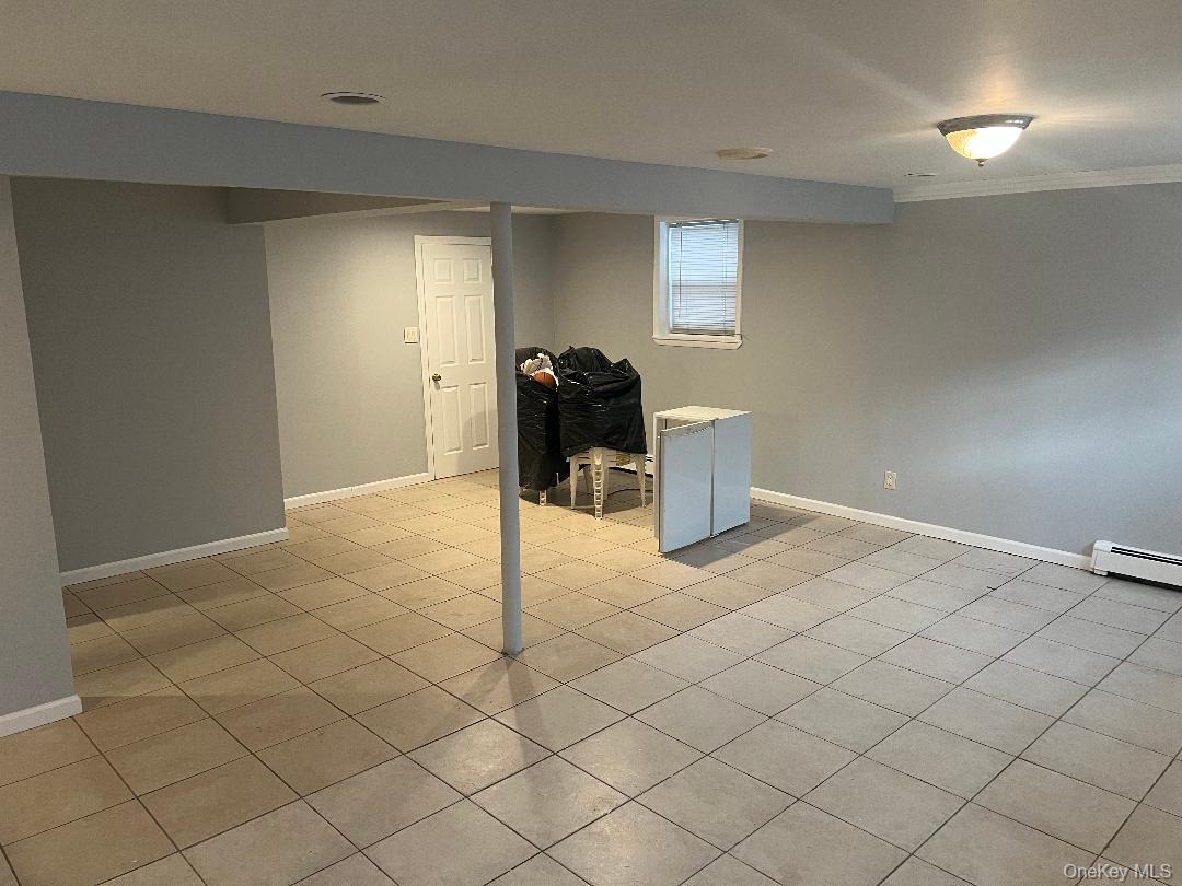 Single Family Cohancy  Queens, NY 11414, MLS-951643-17