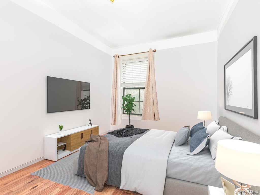 Single Family 179th Bronx, NY 10453, MLS-951652-22