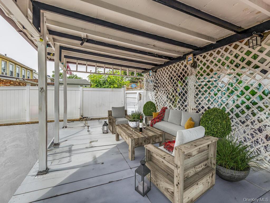 Single Family 179th Bronx, NY 10453, MLS-951652-28