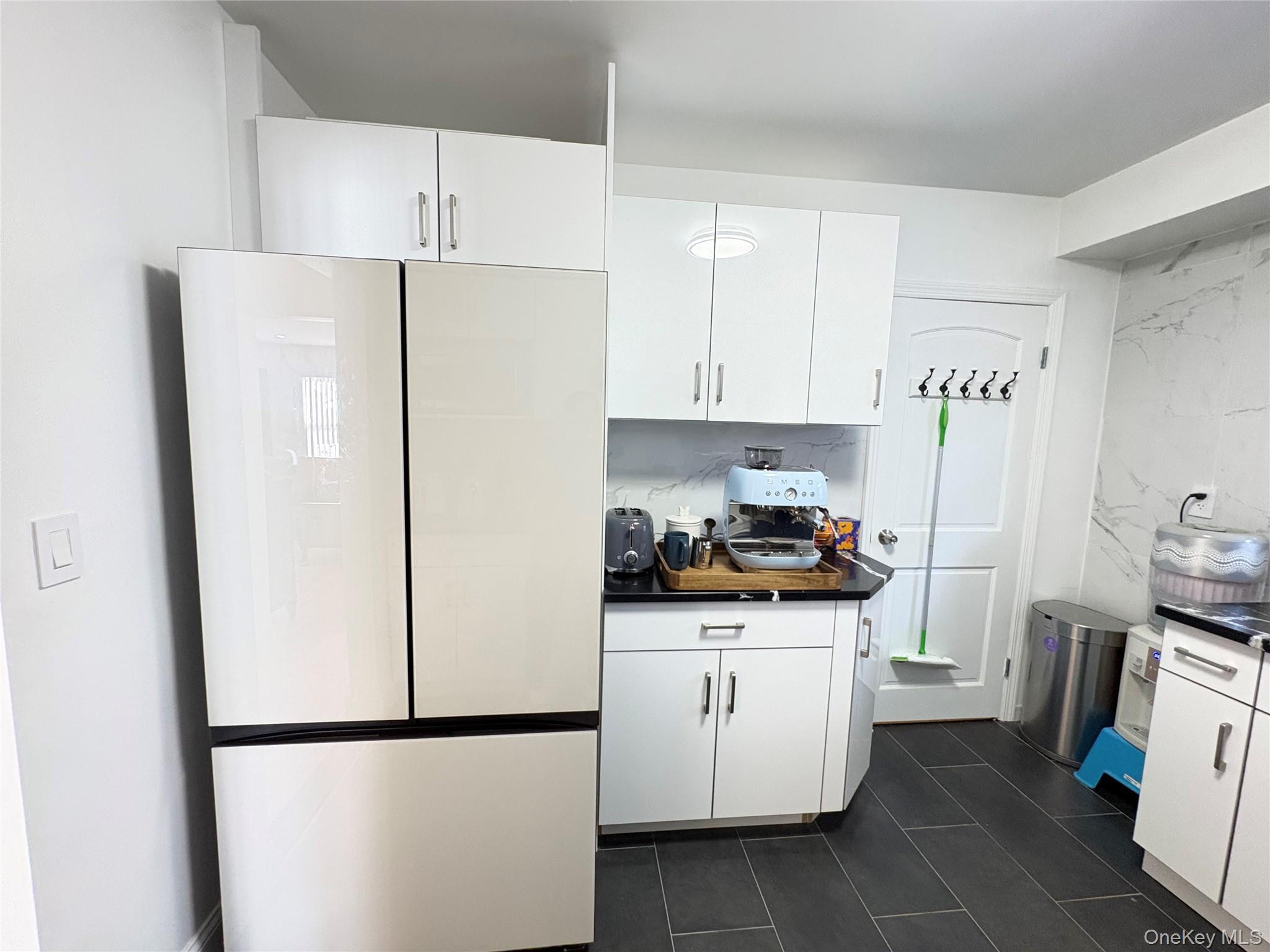 Single Family Morgan  Queens, NY 11363, MLS-951715-15