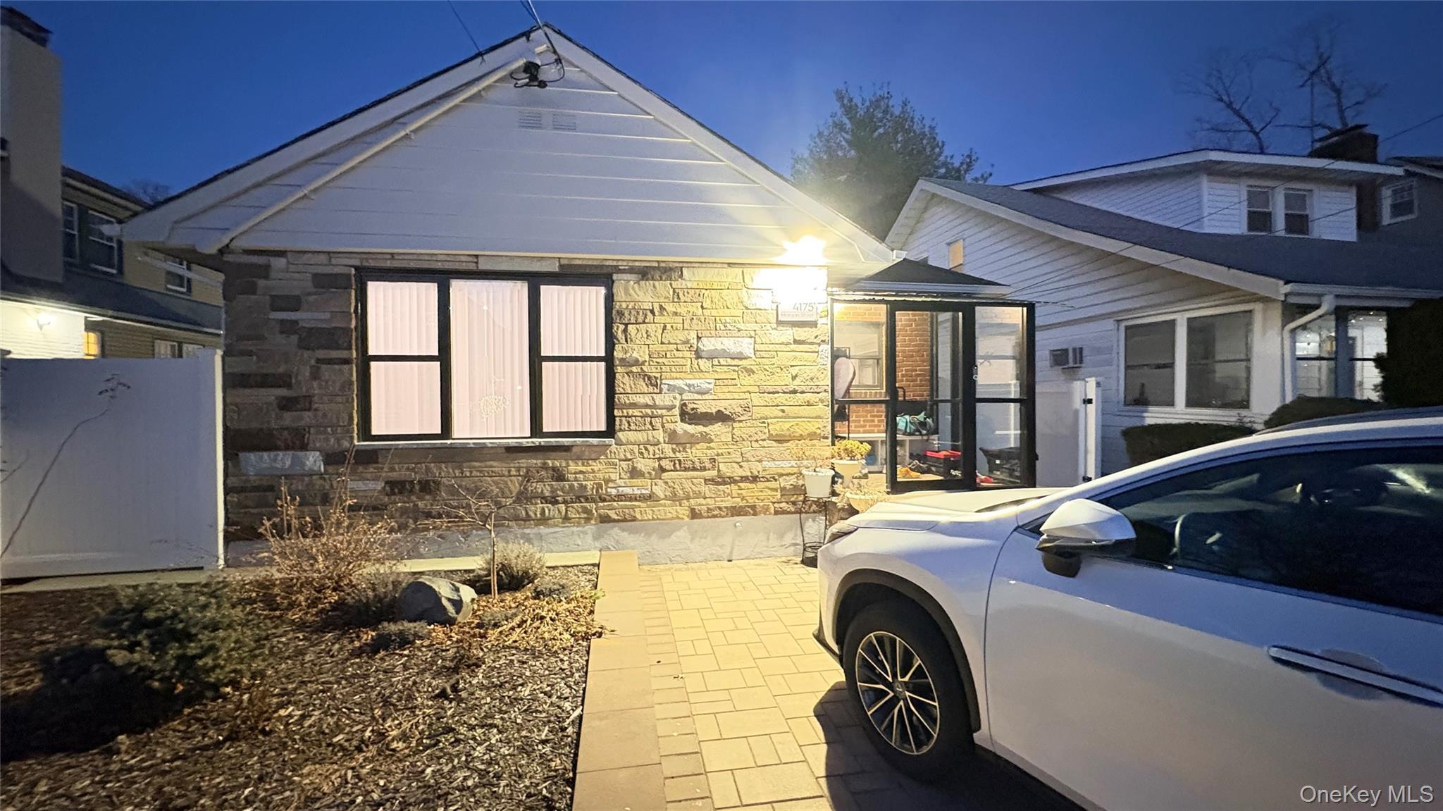 Single Family Morgan  Queens, NY 11363, MLS-951715-42