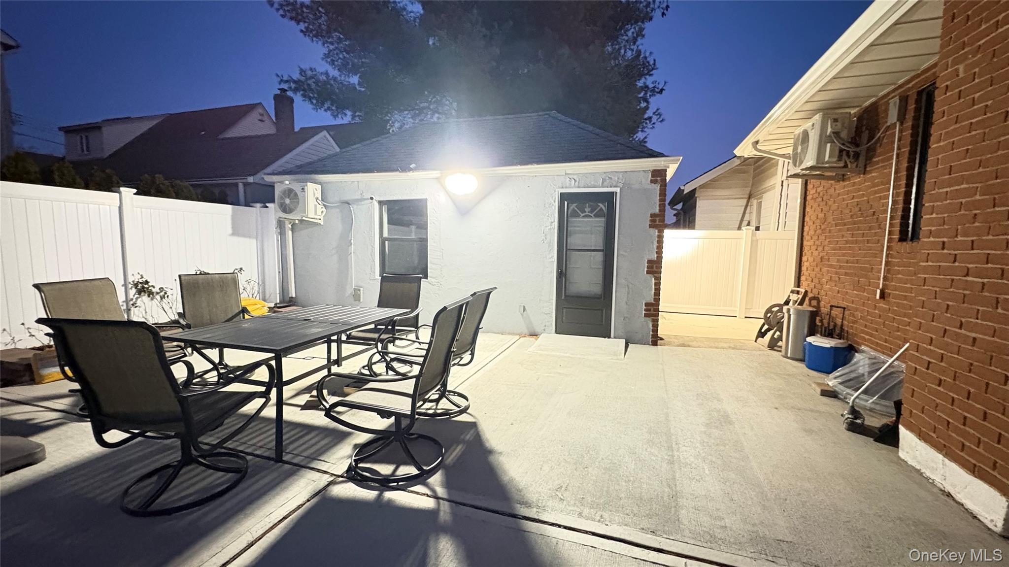 Single Family Morgan  Queens, NY 11363, MLS-951715-44