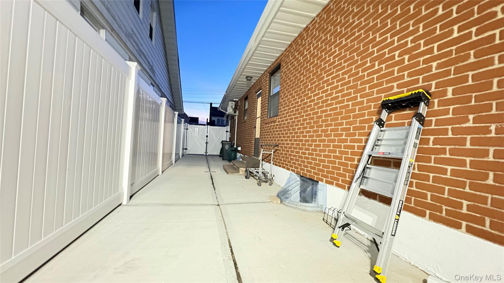 Single Family Morgan  Queens, NY 11363, MLS-951715-50