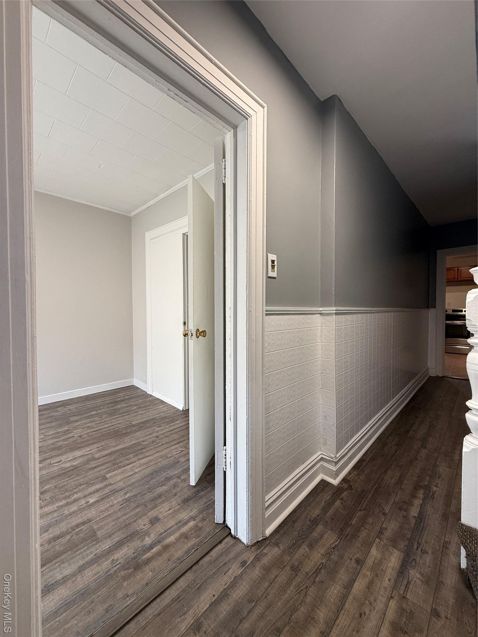 Apartment 25th  Queens, NY 11103, MLS-951722-2