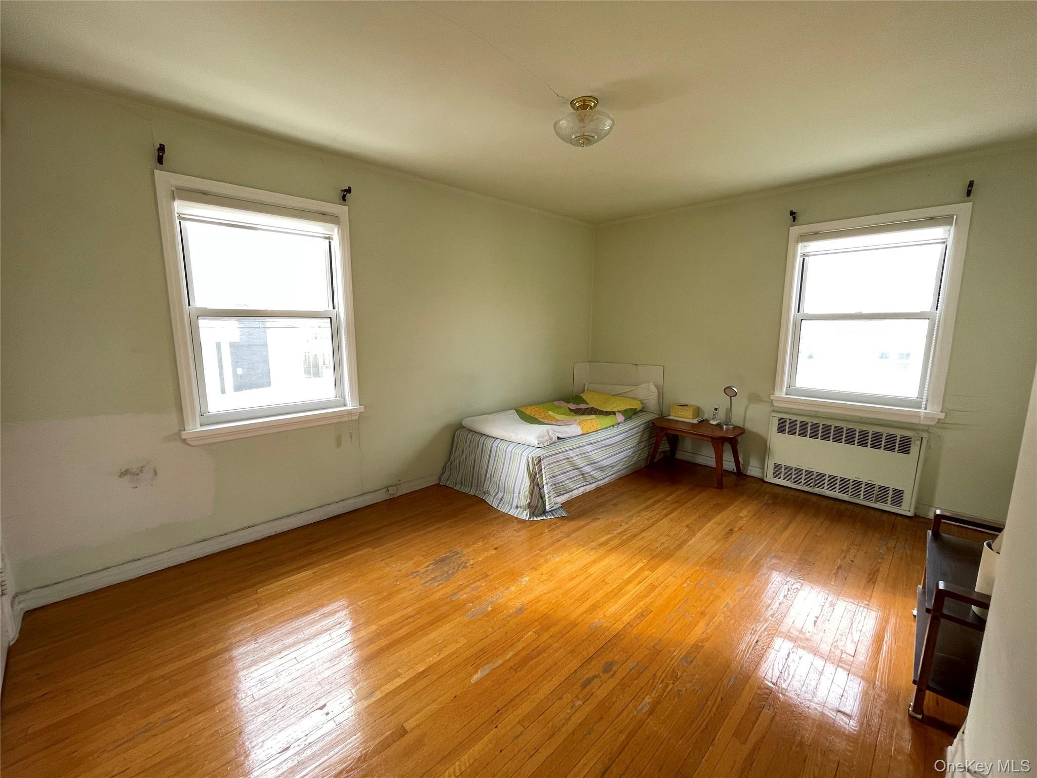 Single Family 149th Queens, NY 11367, MLS-951727-20