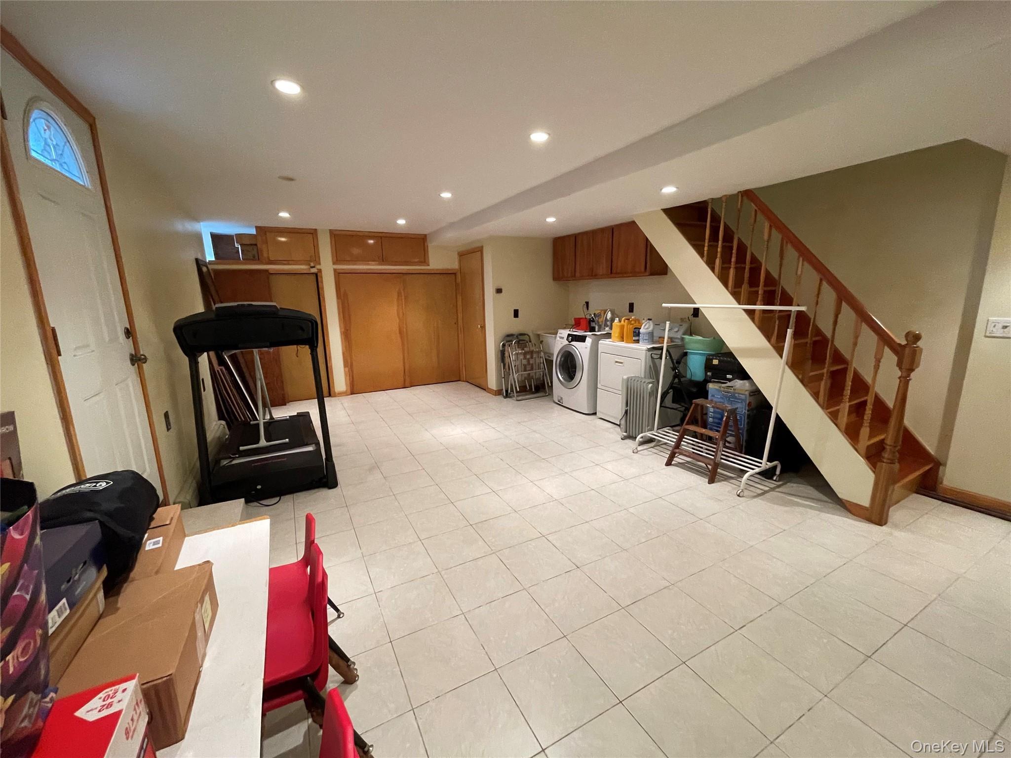 Single Family 149th Queens, NY 11367, MLS-951727-27