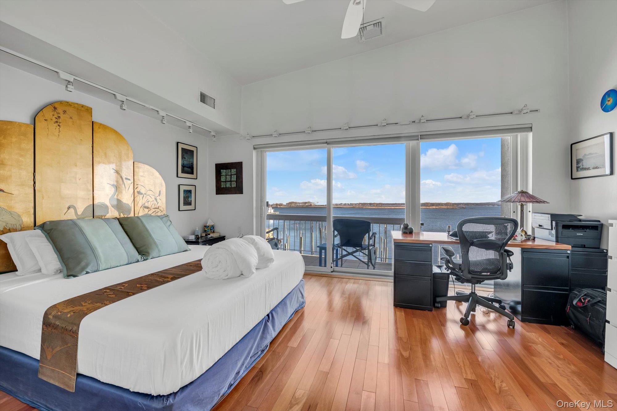 Condo Schofield  Bronx, NY 10464, MLS-951800-7