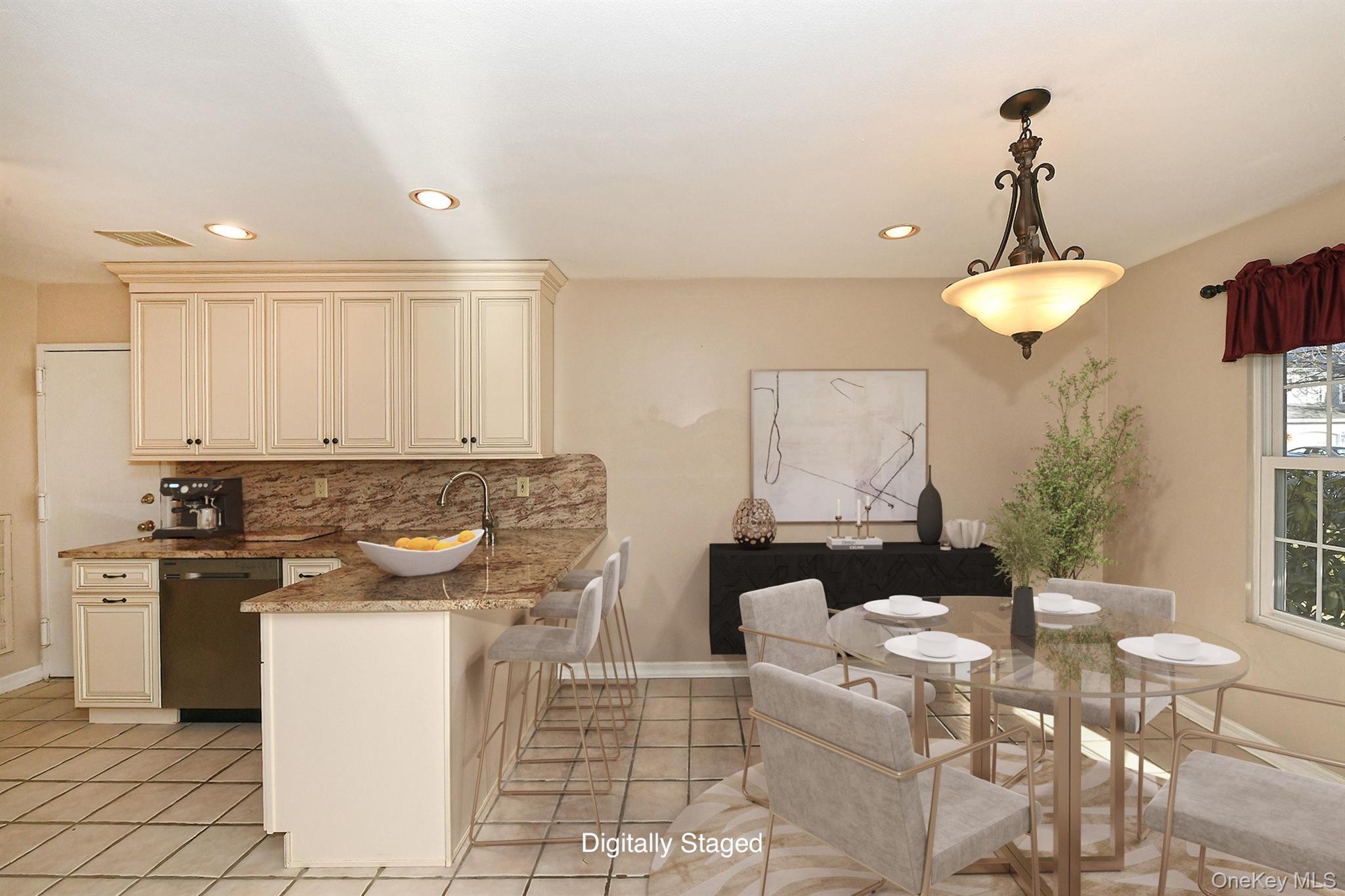 Condo Lakebridge  Suffolk County, NY 11754, MLS-951819-16