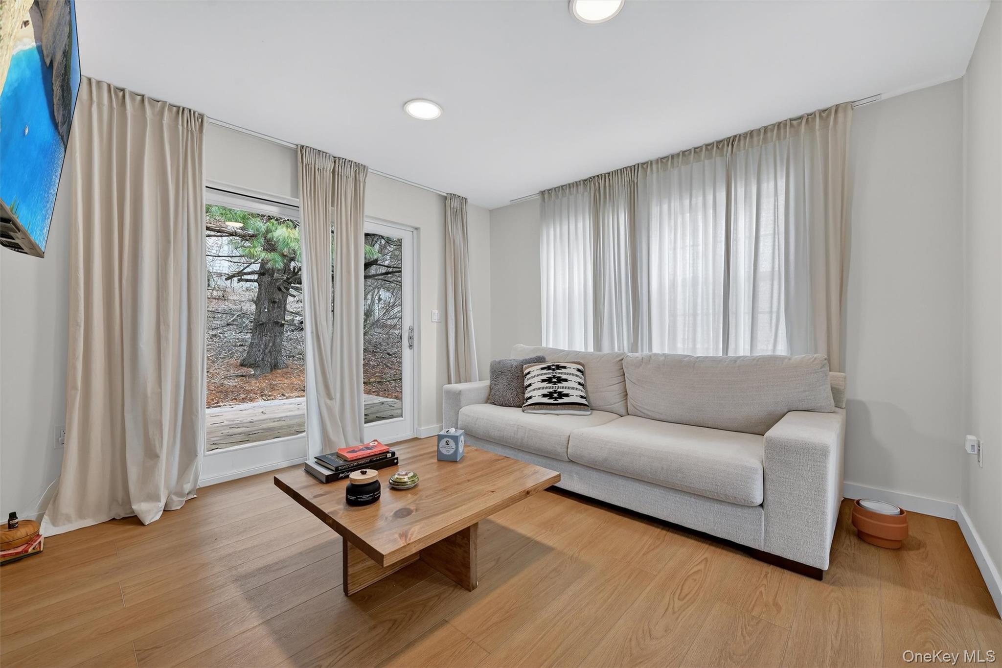 Single Family Fayer  Sullivan County, NY 12790, MLS-951820-15