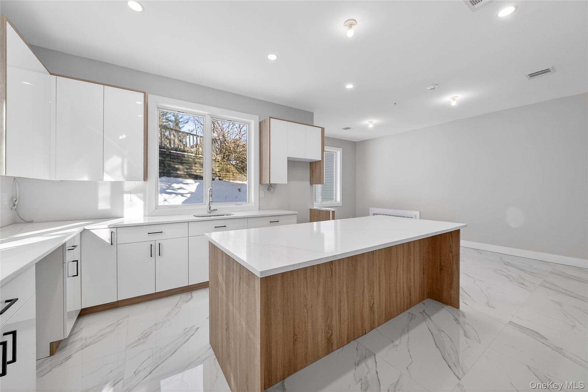 Condo Cole  Rockland County, NY 10977, MLS-951821-11