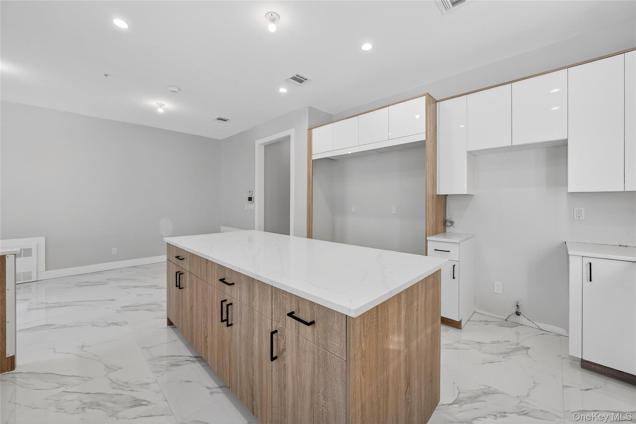 Condo Cole  Rockland County, NY 10977, MLS-951821-12