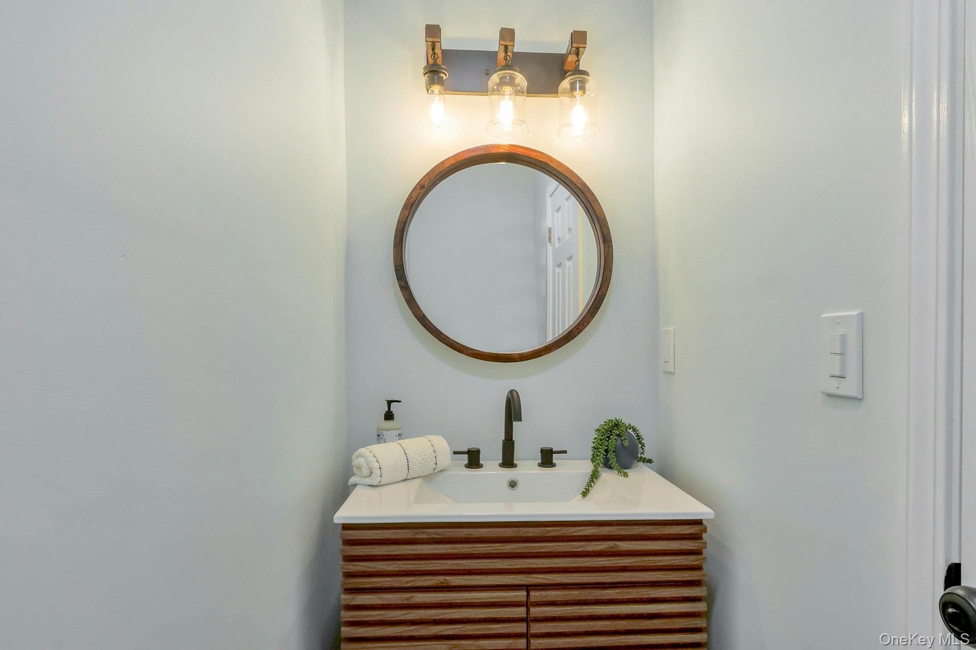 Single Family Chambers  Orange County, NY 12550, MLS-951835-17