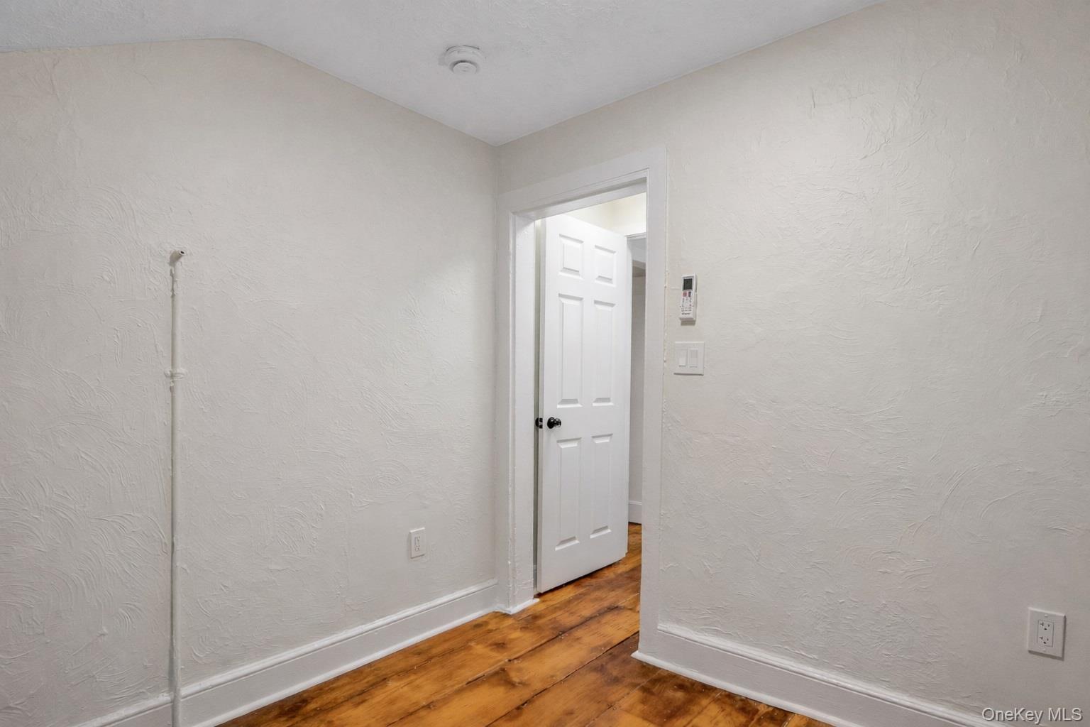 Single Family Chambers  Orange County, NY 12550, MLS-951835-34