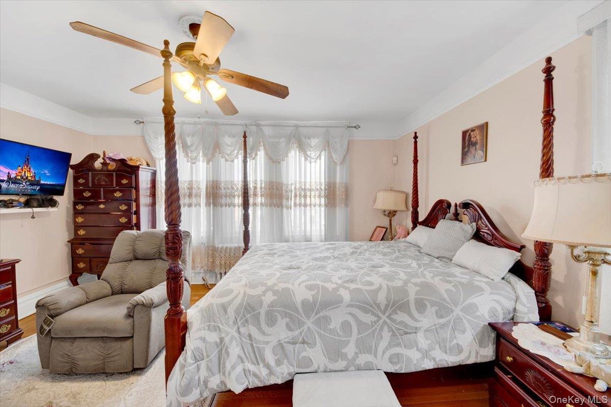 Single Family Pierce  Bronx, NY 10461, MLS-951843-14