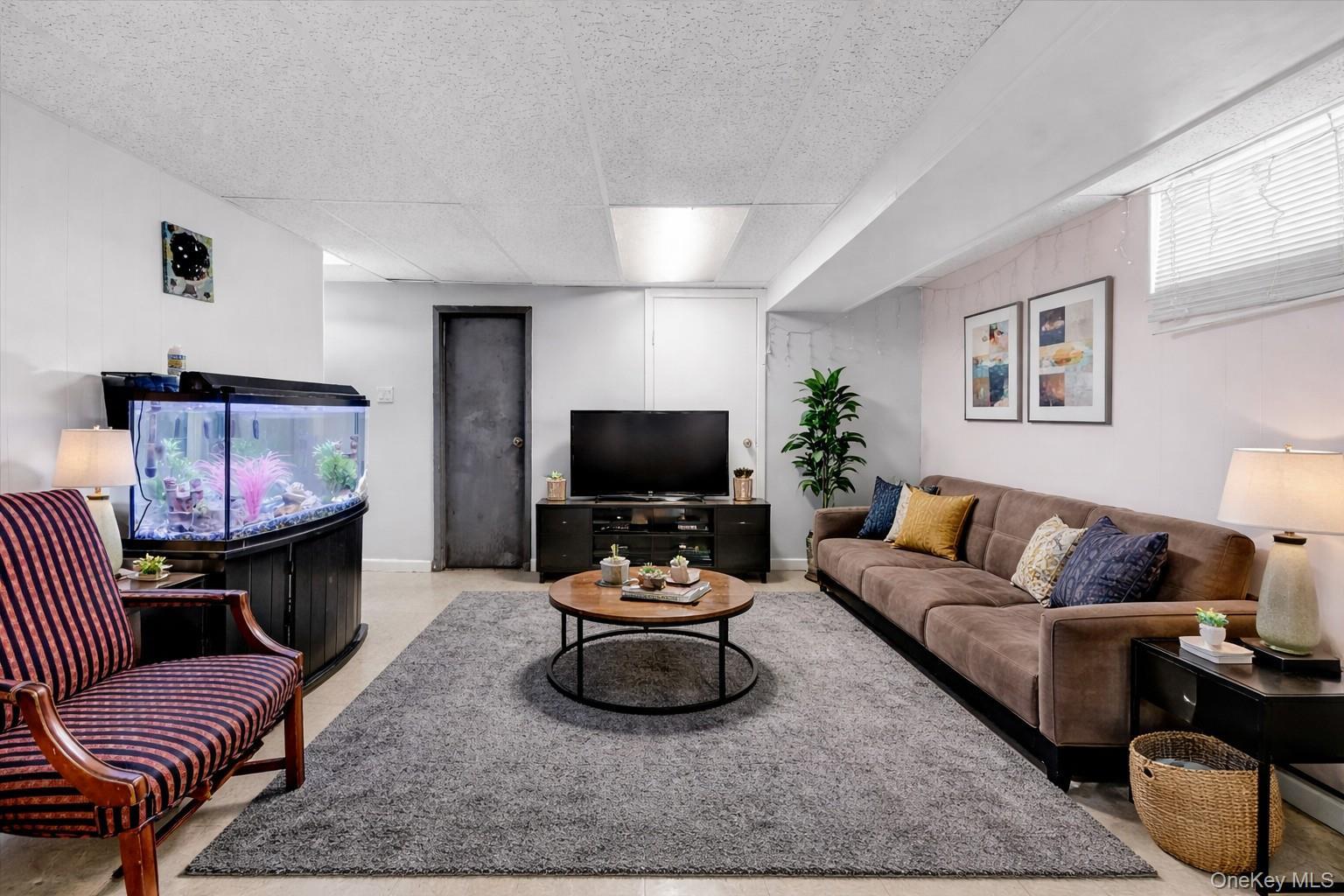 Single Family Pierce  Bronx, NY 10461, MLS-951843-26