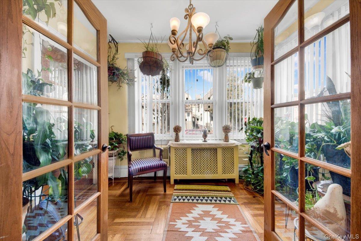 Single Family Pierce  Bronx, NY 10461, MLS-951843-3