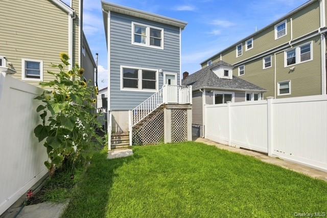 Single Family E 6th Road Queens, NY 11693, MLS-951881-24