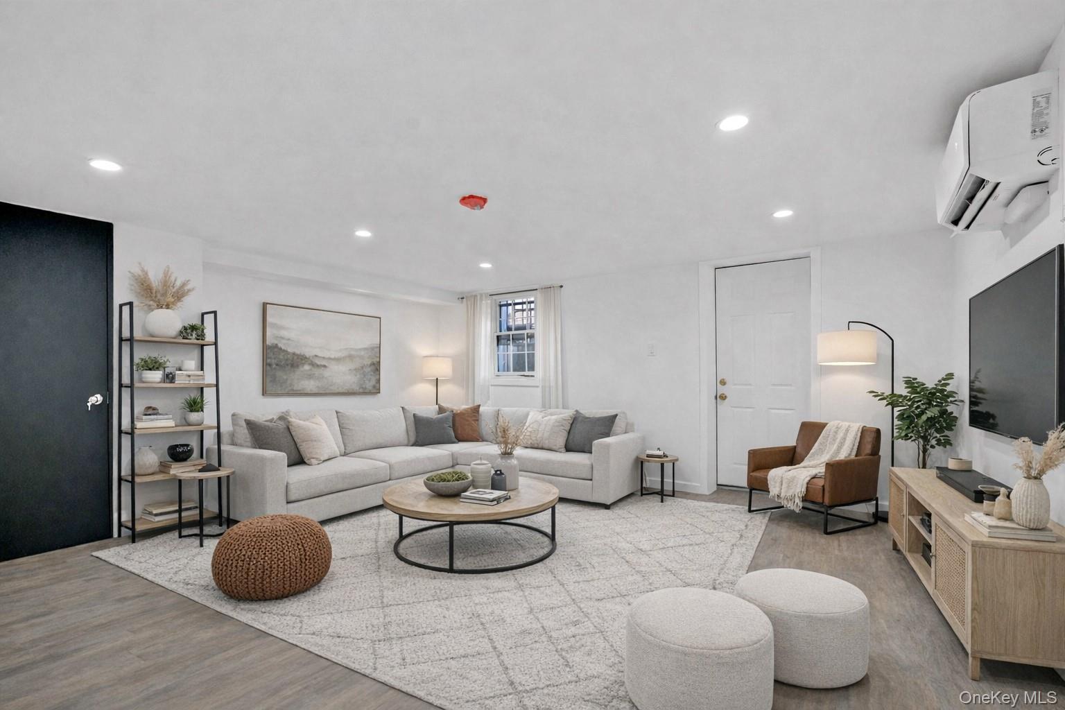 Single Family 159th  Queens, NY 11434, MLS-951889-7