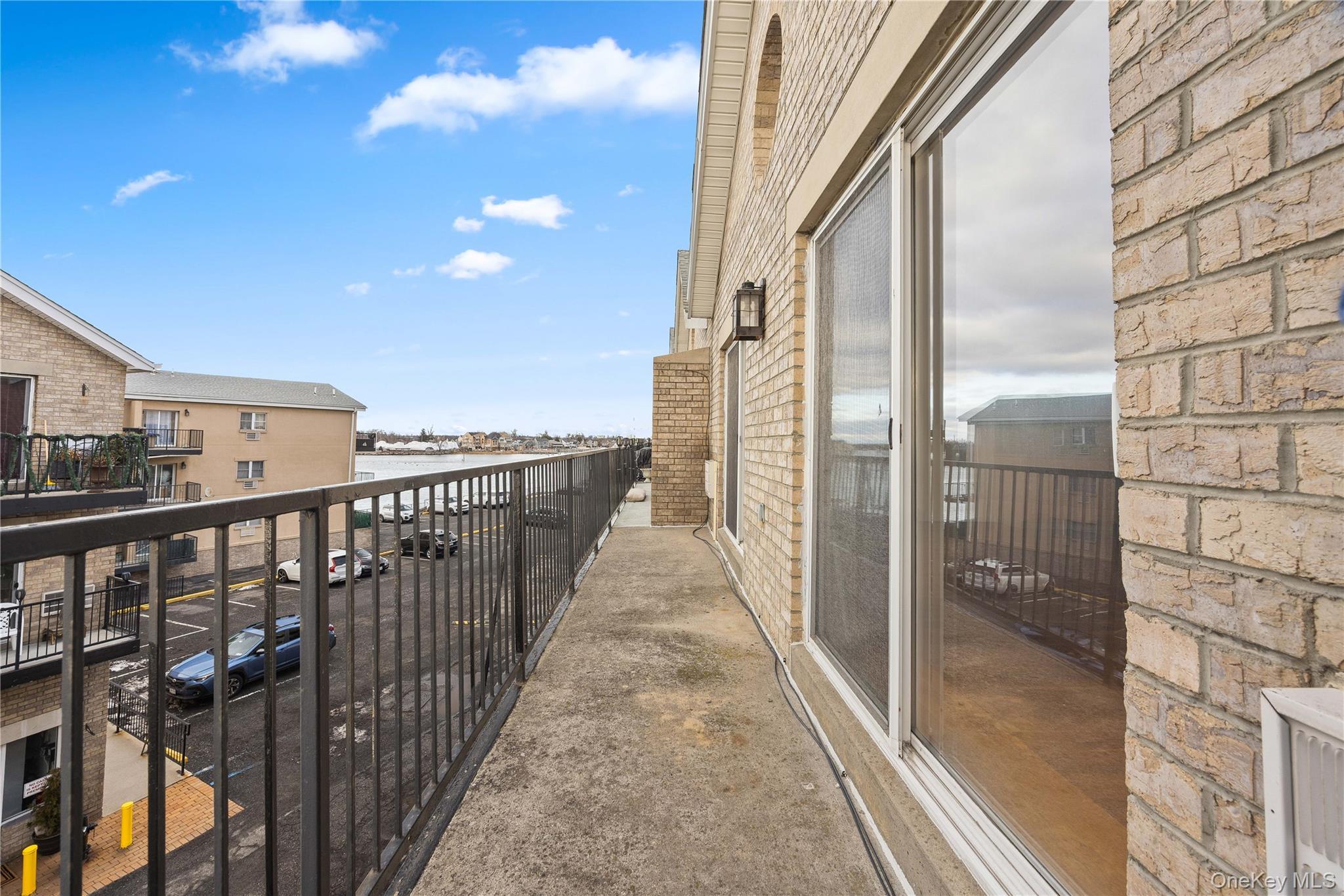 Condo Pennyfield Ave  Bronx, NY 10465, MLS-951891-22