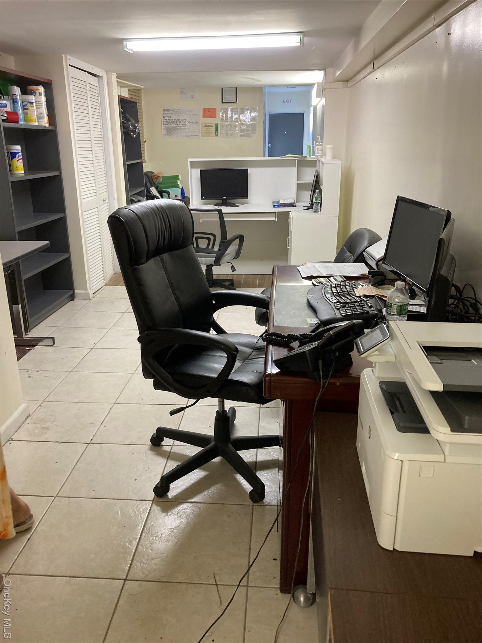 Commercial Lease 63rd  Queens, NY 11375, MLS-951896-4