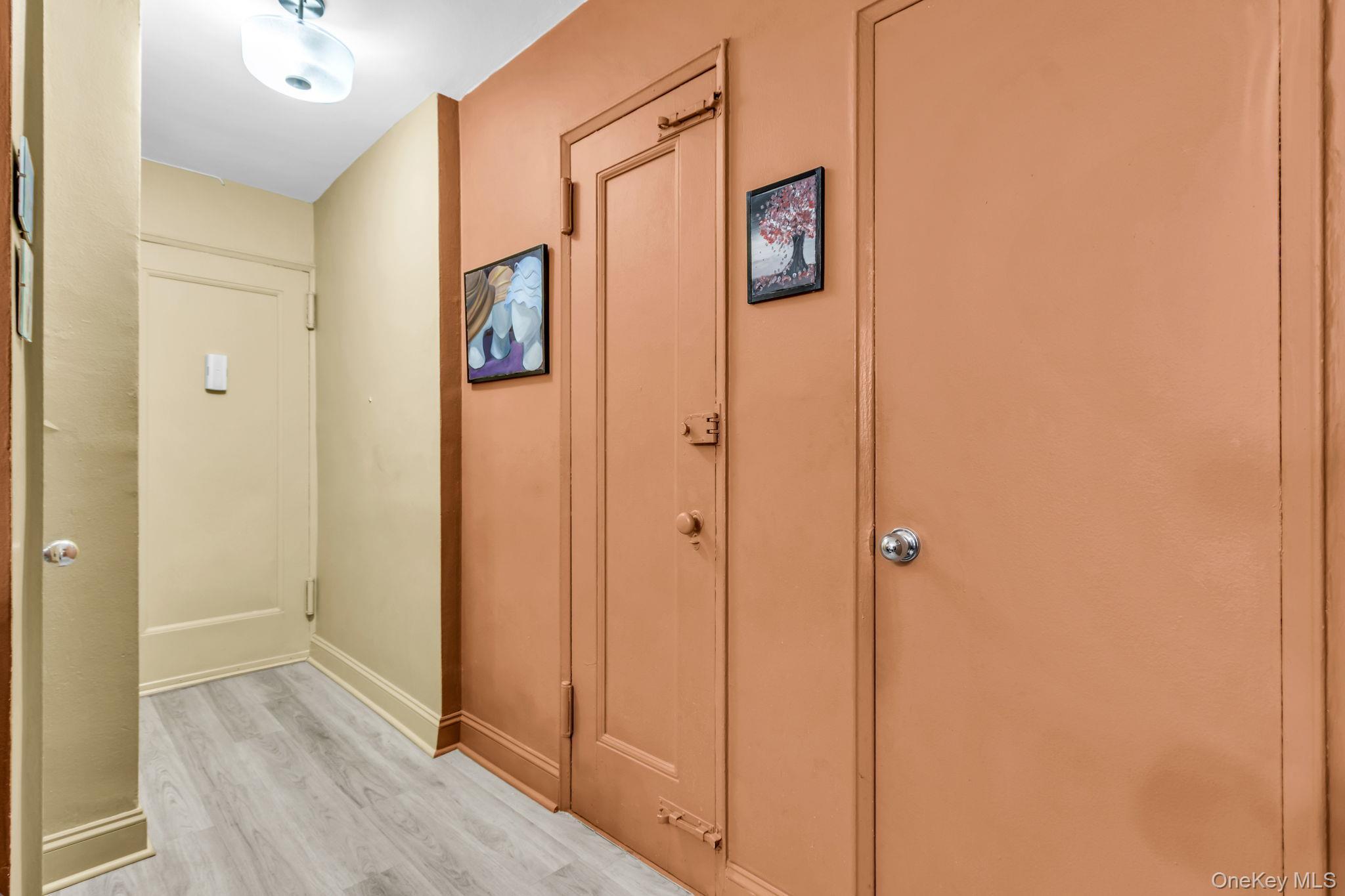 Coop Johnson Bronx, NY 10463, MLS-951901-27