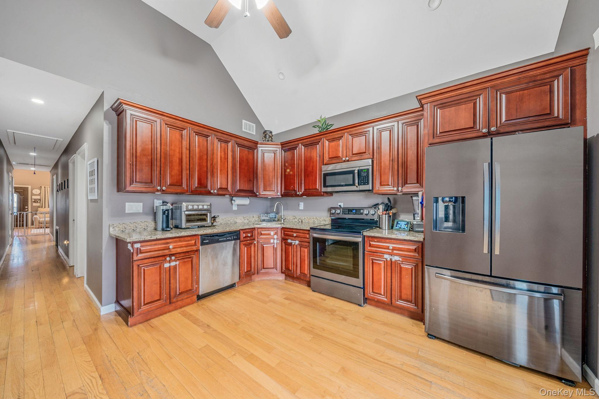 Single Family Cross Bay  Queens, NY 11693, MLS-951914-7