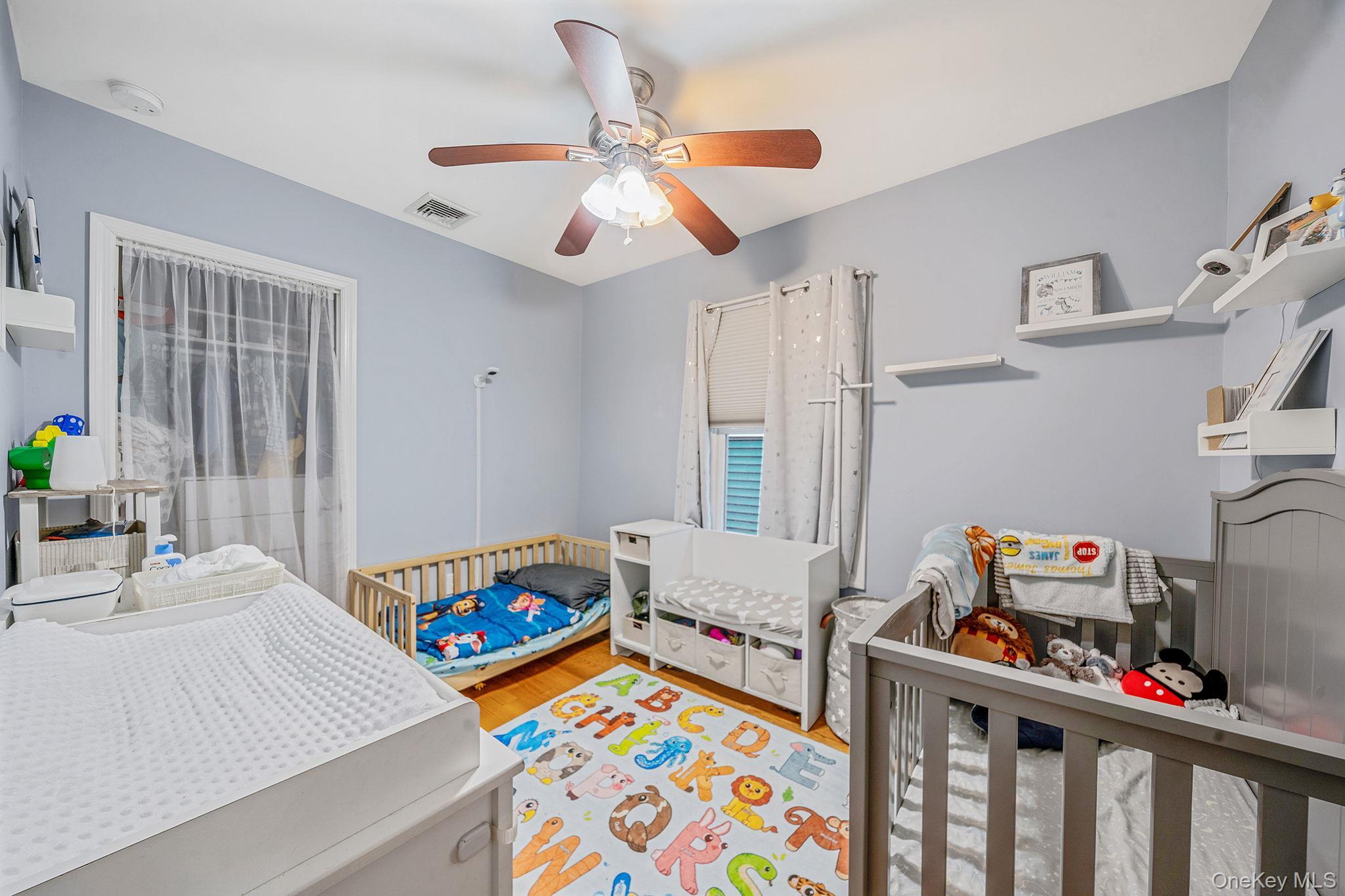 Single Family Cross Bay  Queens, NY 11693, MLS-951914-9