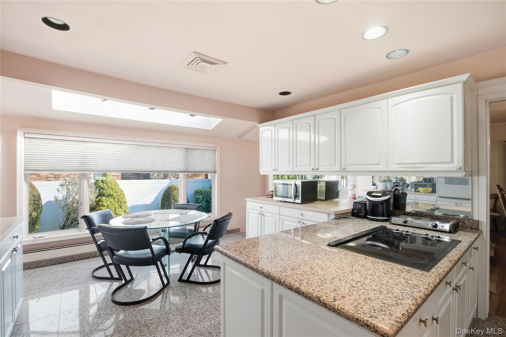 Single Family 216th  Queens, NY 11360, MLS-951952-10