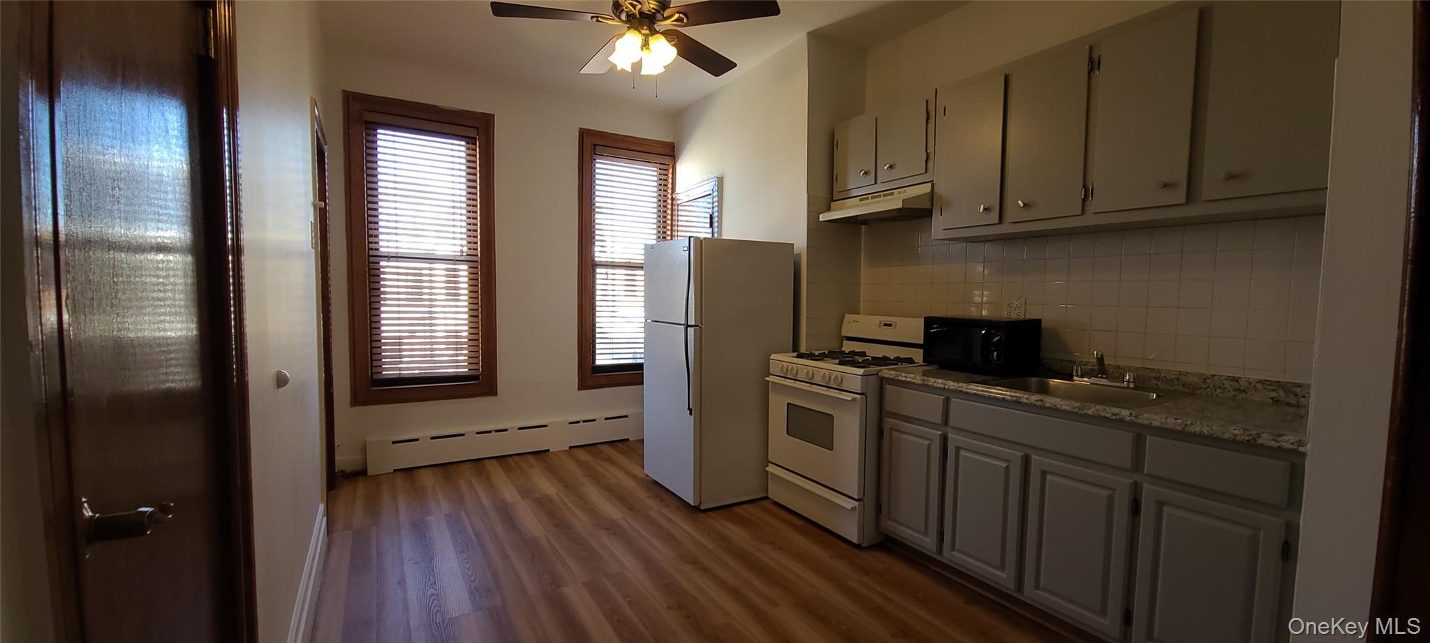 Apartment 31st  Brooklyn, NY 11232, MLS-952003-3