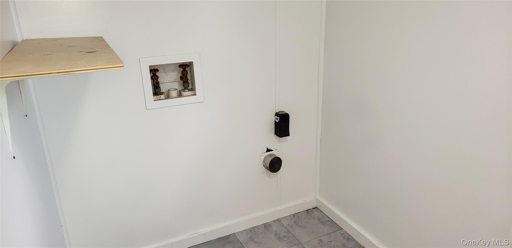 Single Family Cambridge Cirlcle  Sullivan County, NY 12759, MLS-952011-13