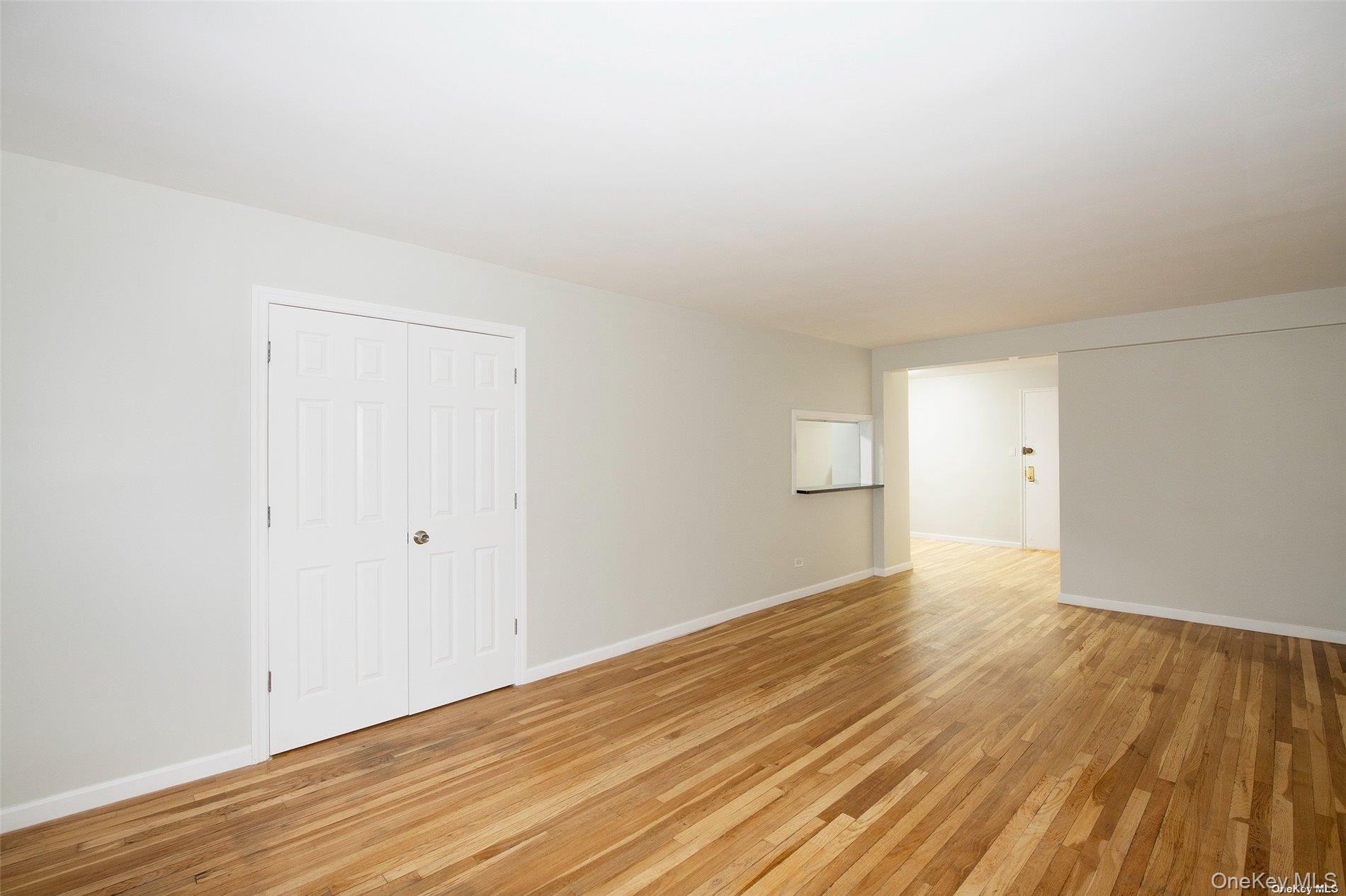 Apartment 60  Queens, NY 11373, MLS-952043-6