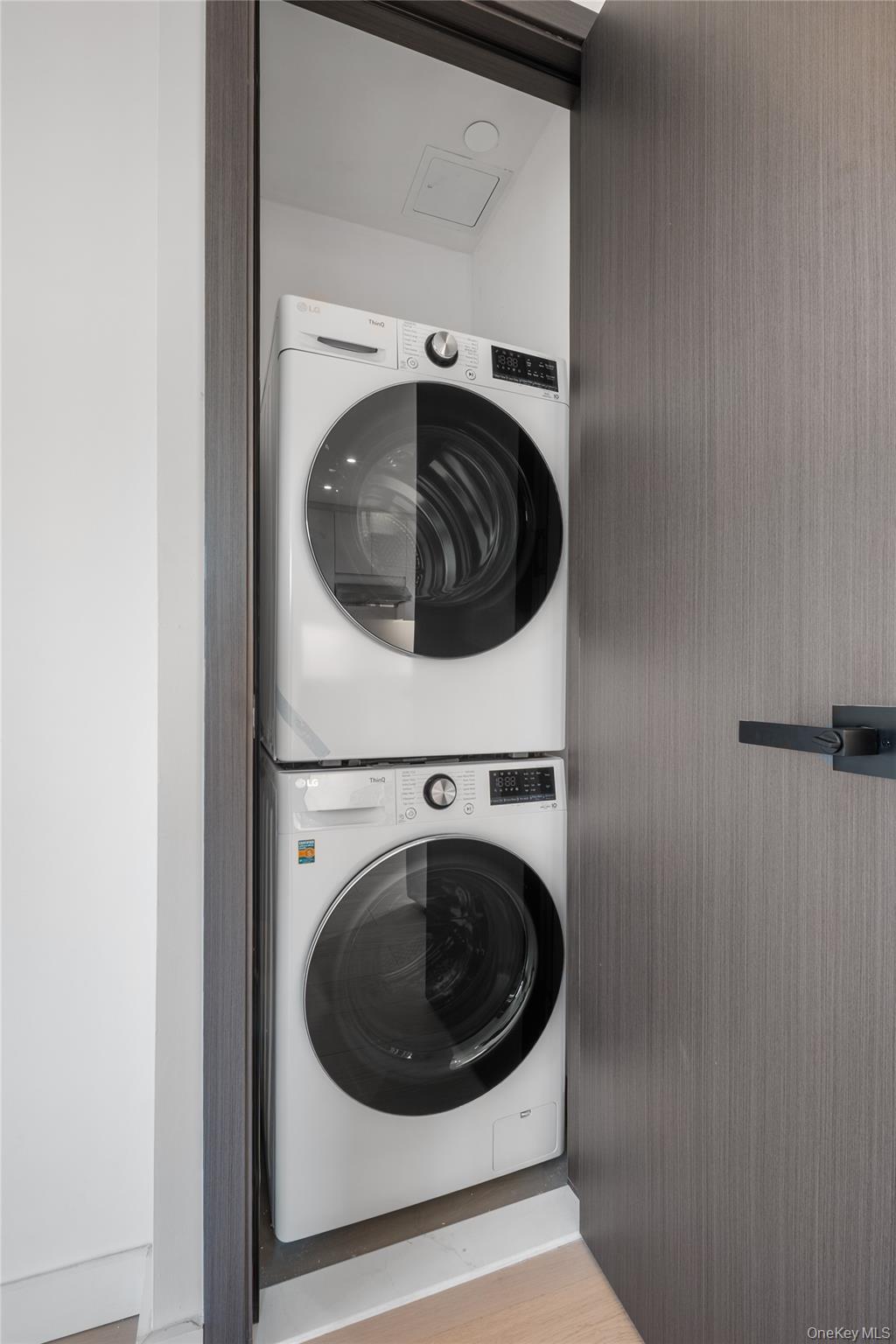 Condo 72nd  Queens, NY 11375, MLS-952045-22