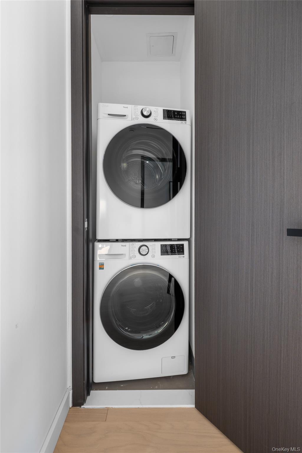 Condo 72nd  Queens, NY 11375, MLS-952045-37